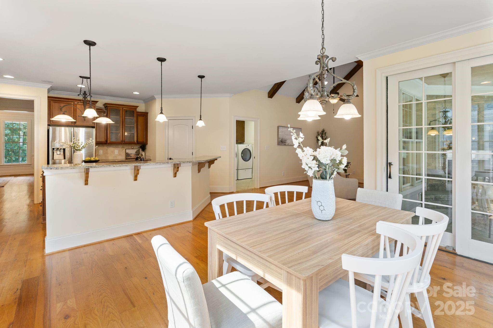 156 Bay Shore Loop