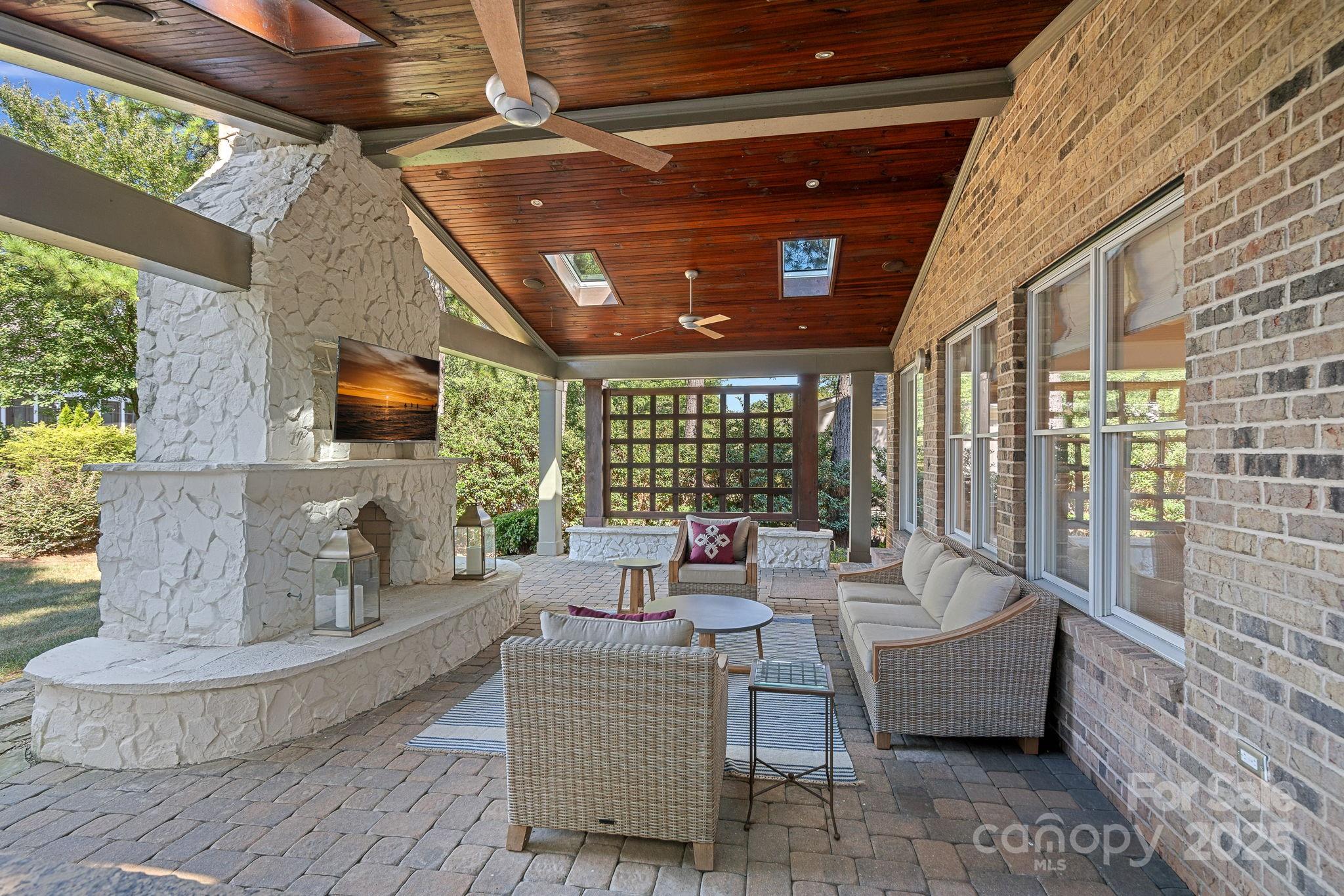 18210 Nautique Drive Unit: 159