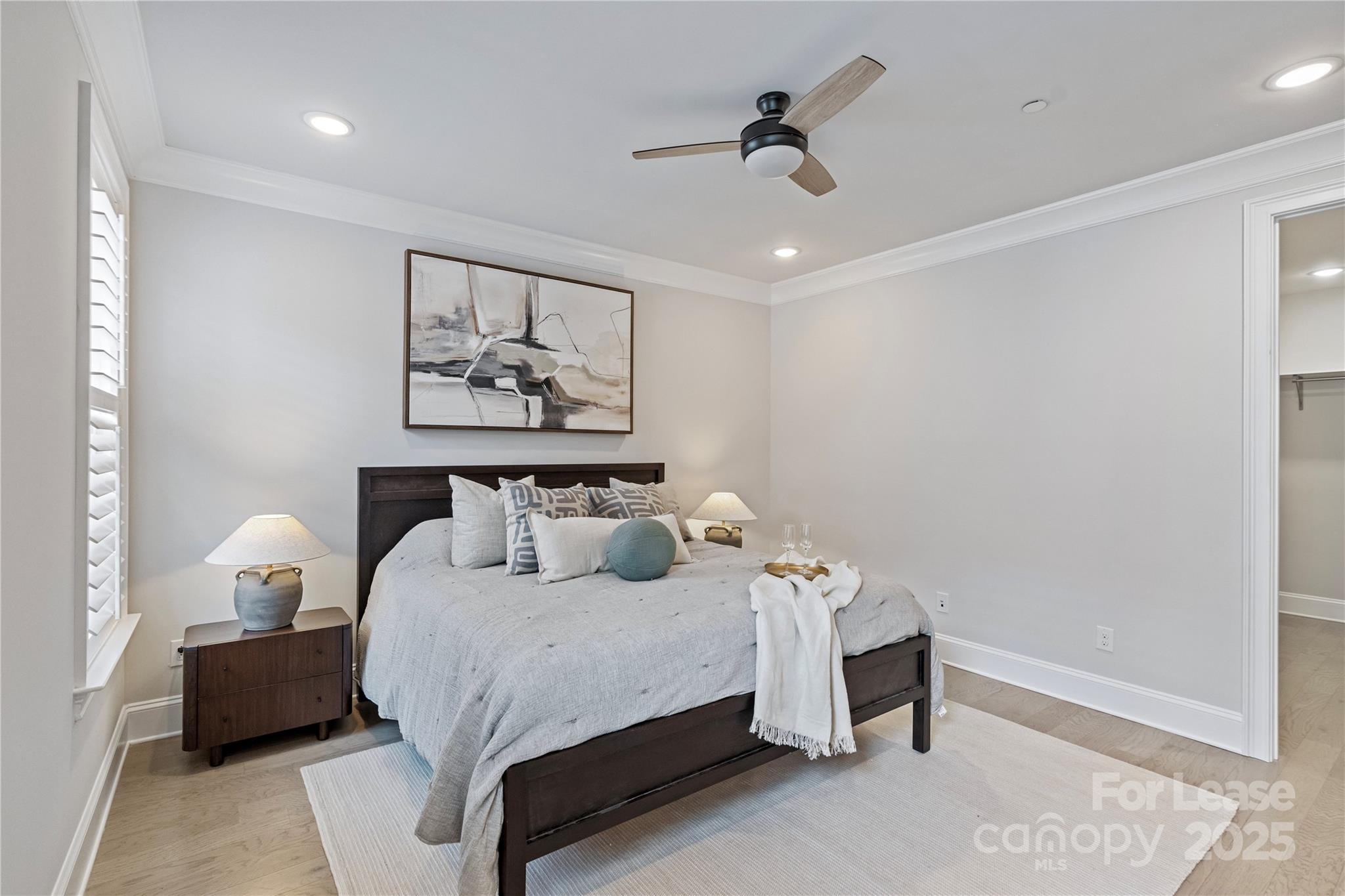 1111 Parkside Greenway Drive