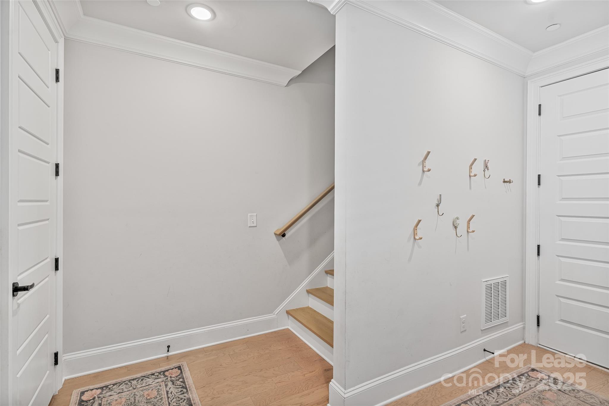 1111 Parkside Greenway Drive