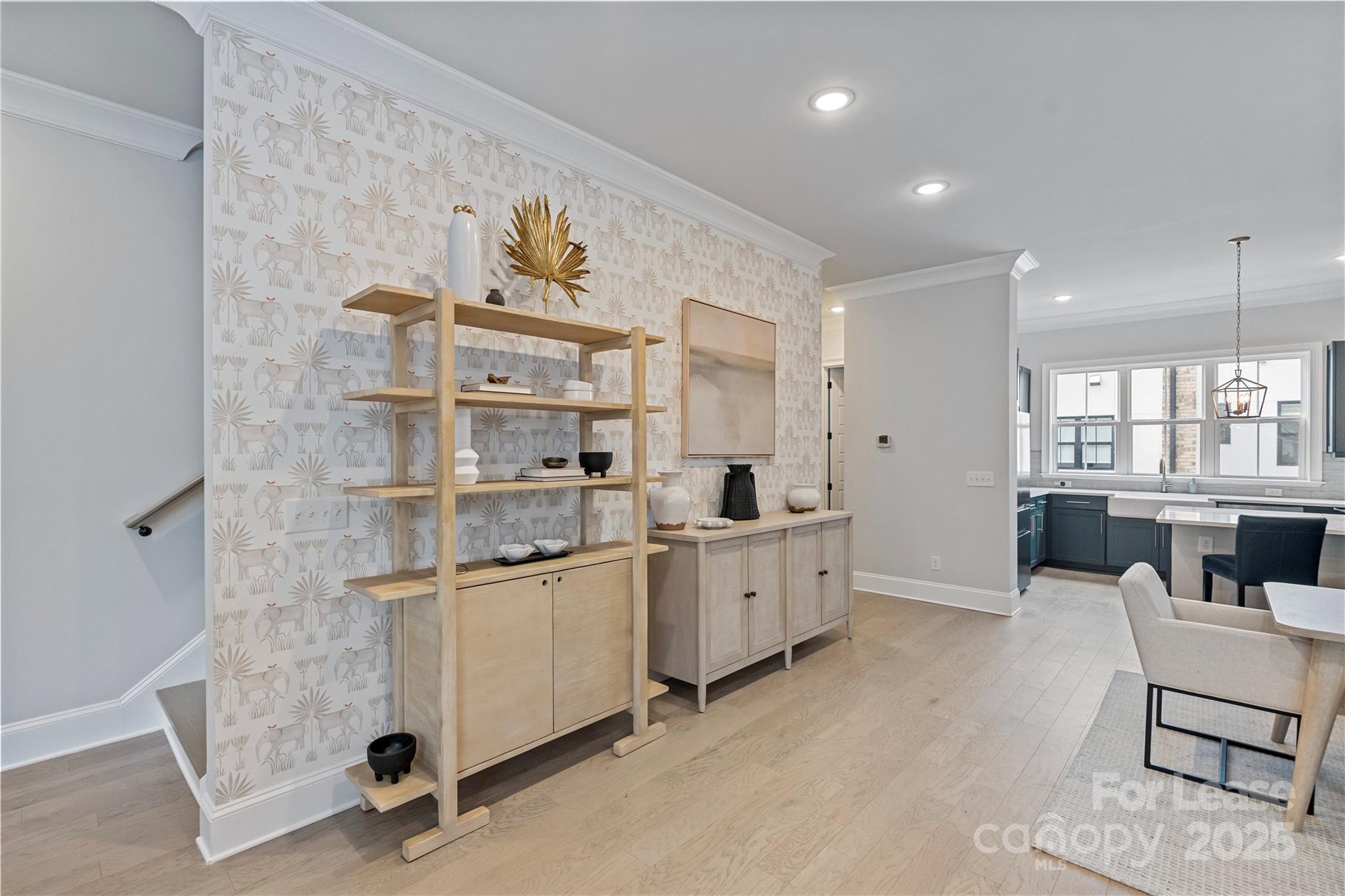 1111 Parkside Greenway Drive