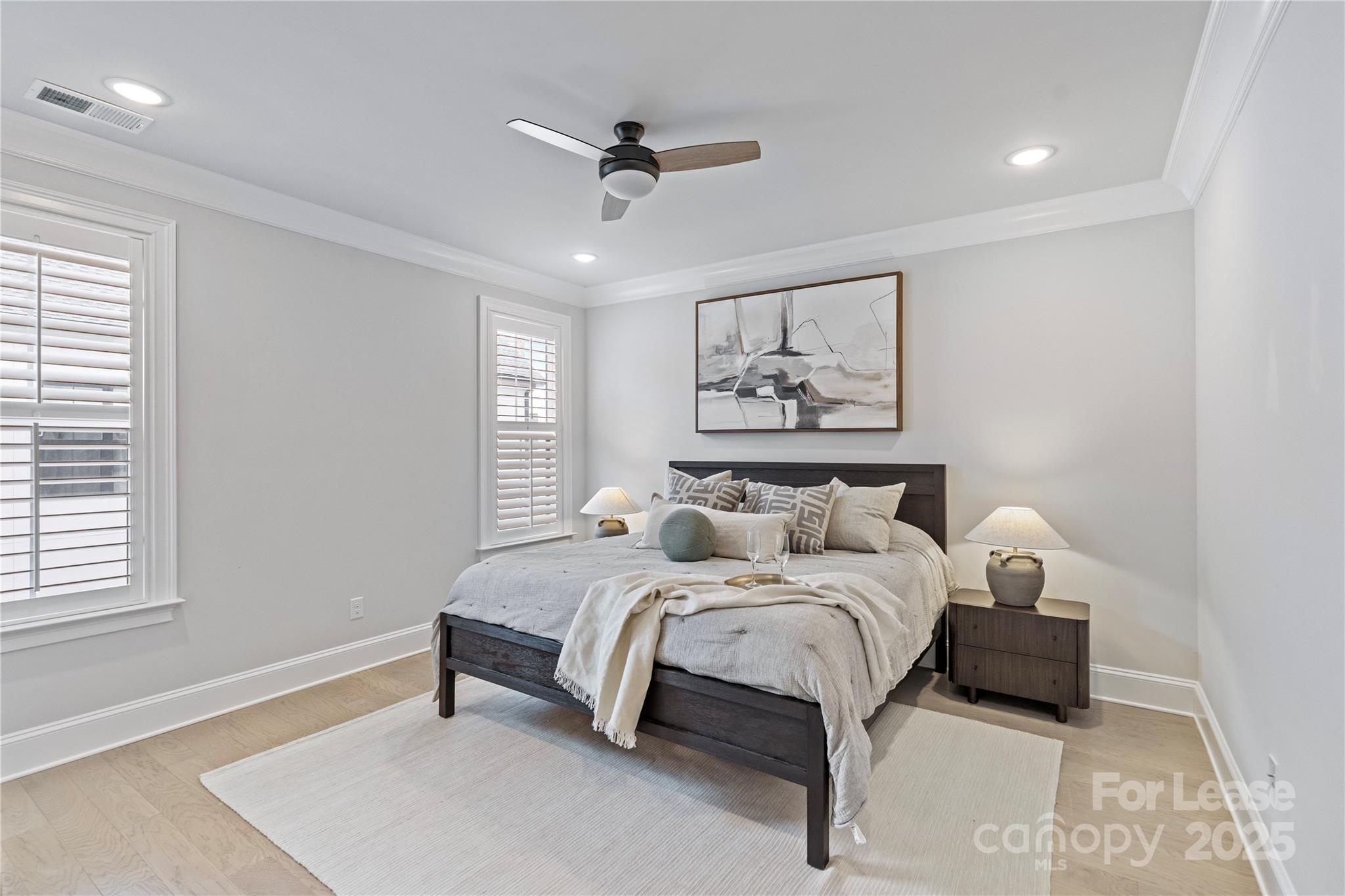 1111 Parkside Greenway Drive