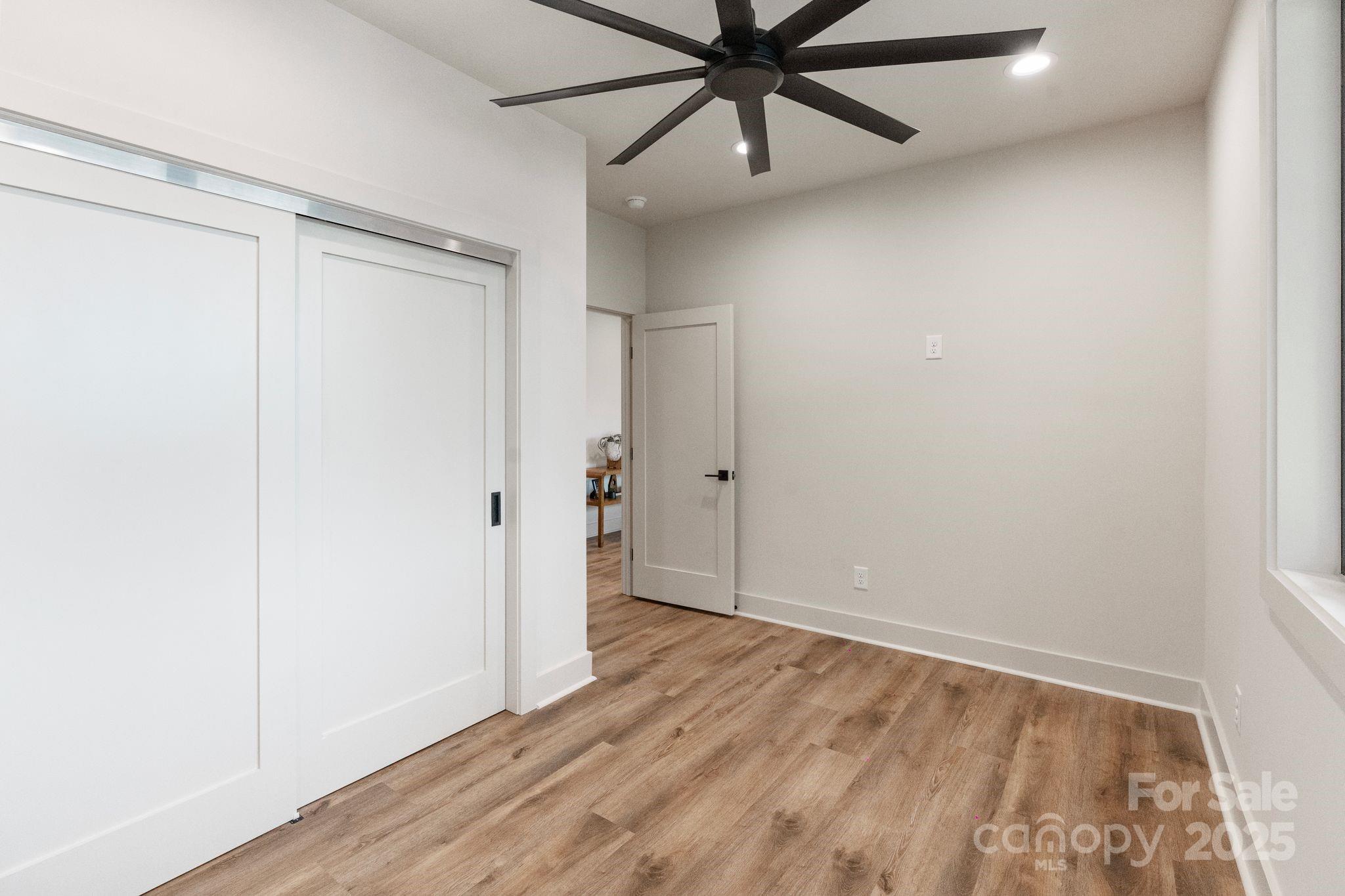 7067 Wateredge Drive