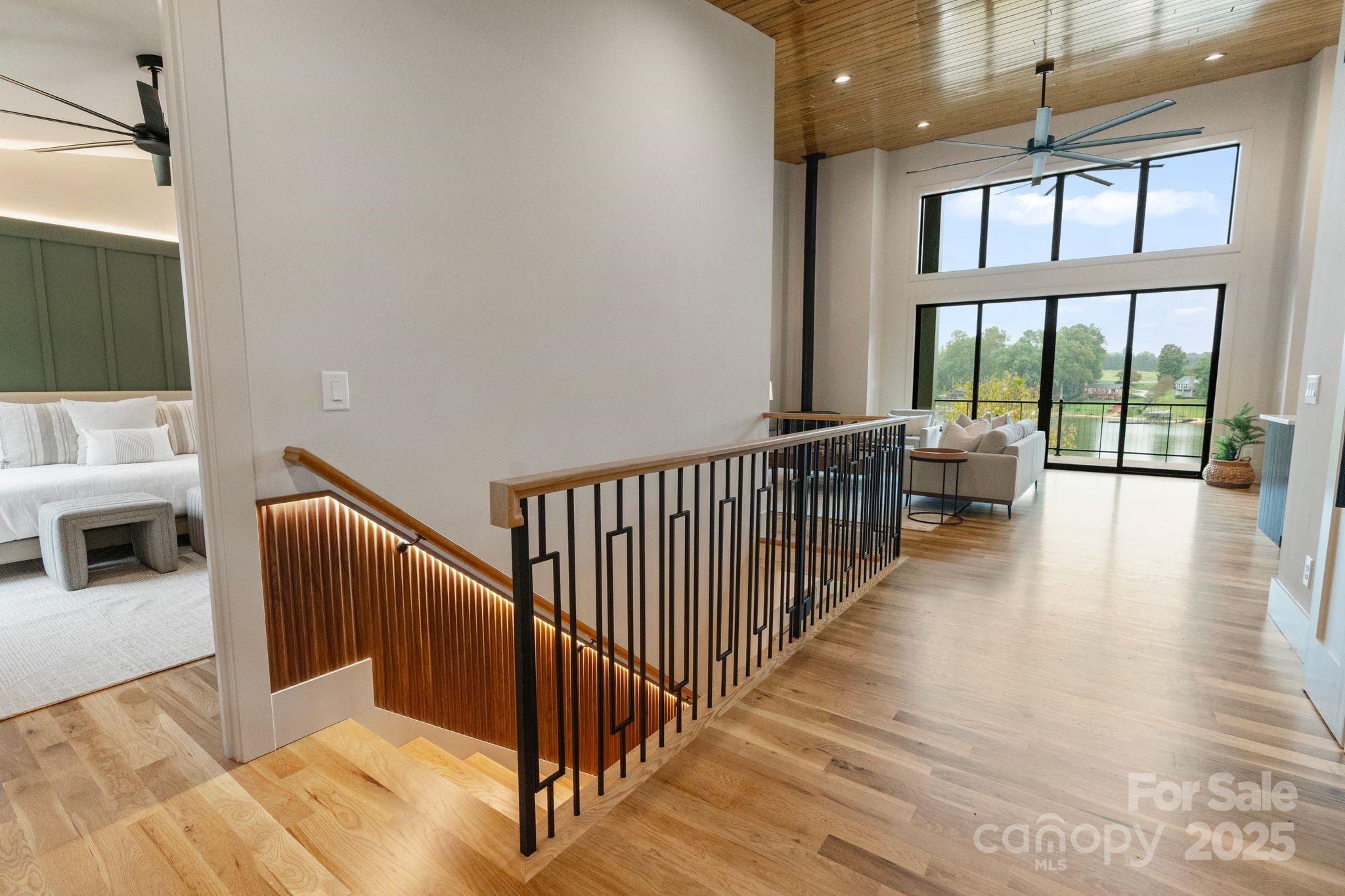 7067 Wateredge Drive