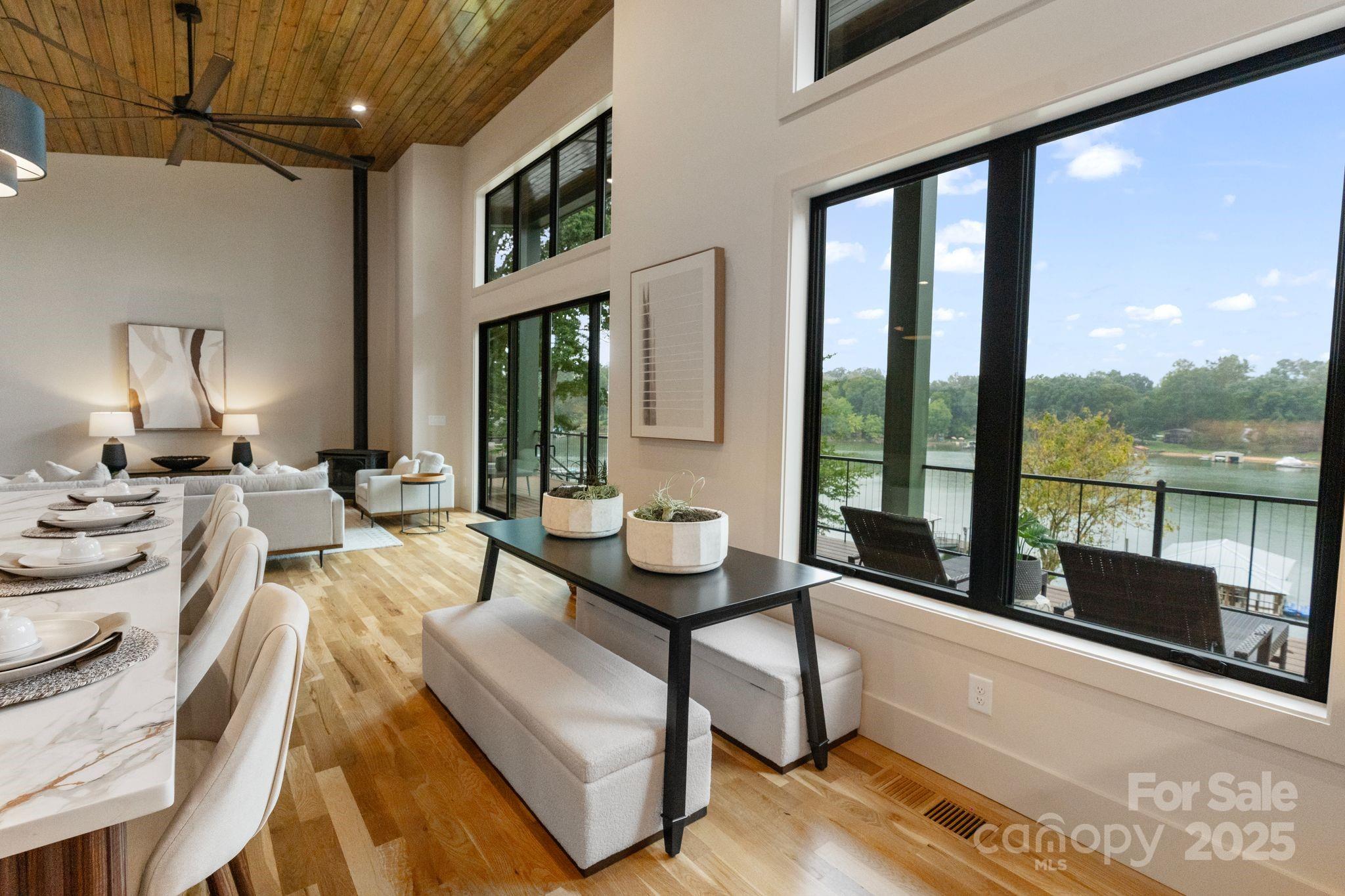 7067 Wateredge Drive