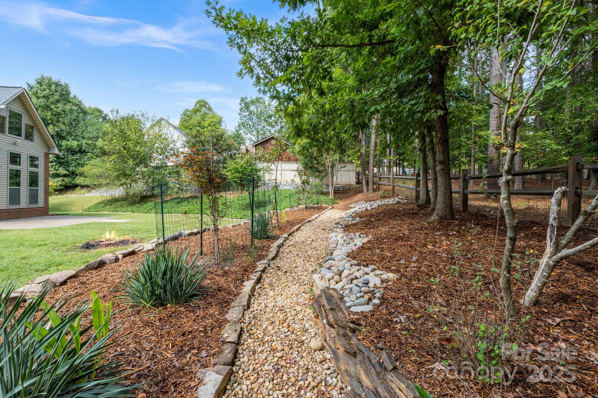182 Broadview Circle