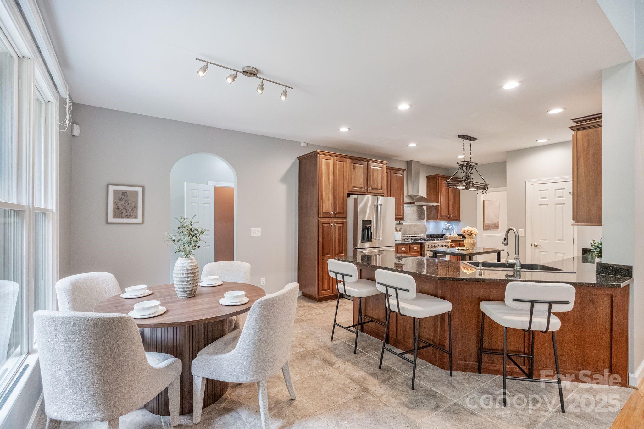 182 Broadview Circle