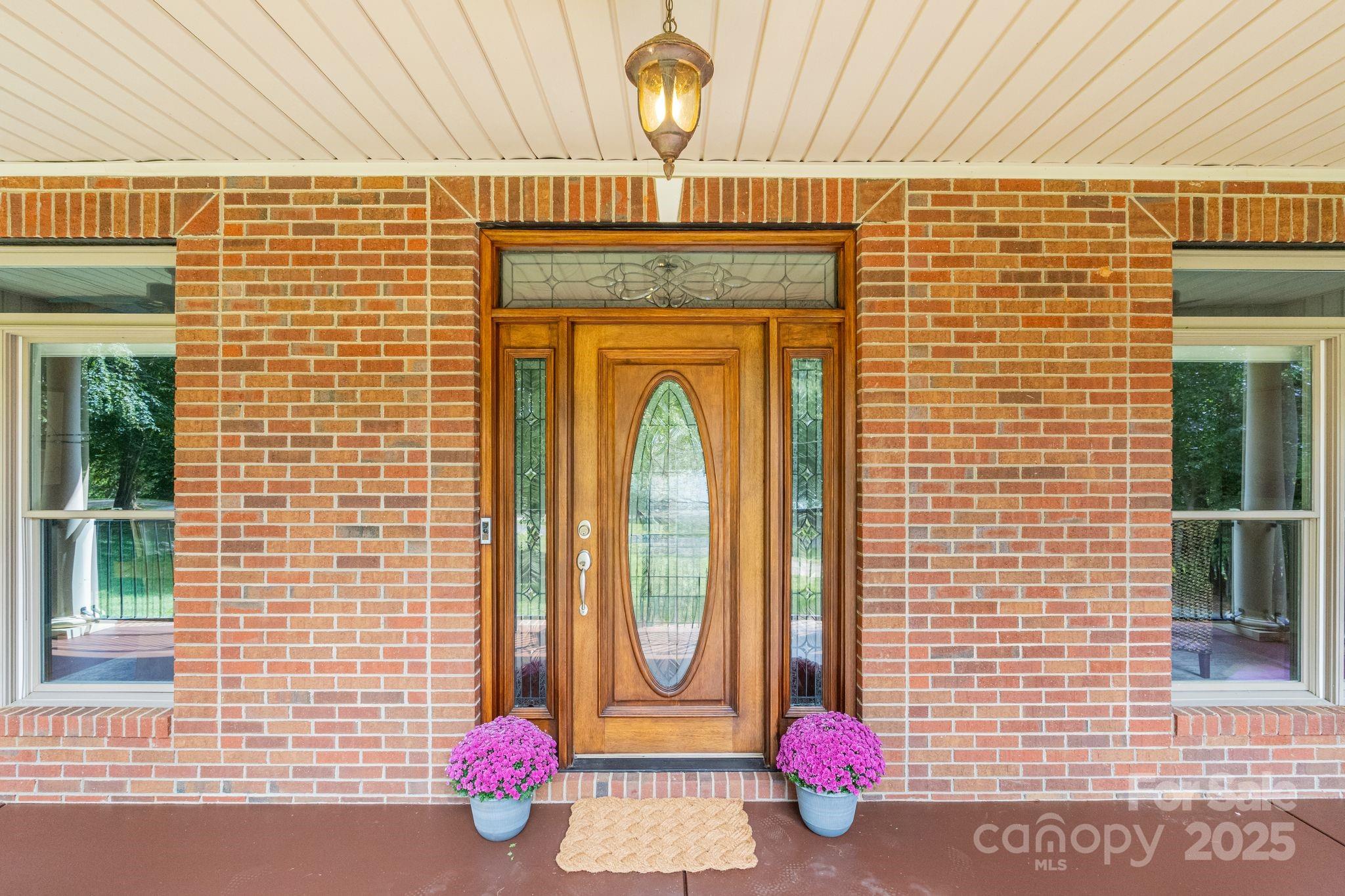 182 Broadview Circle