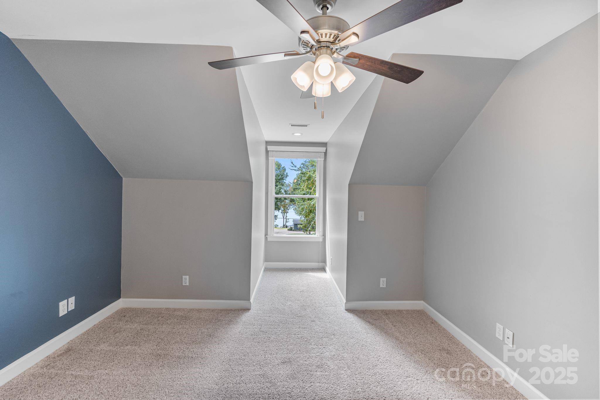 182 Broadview Circle