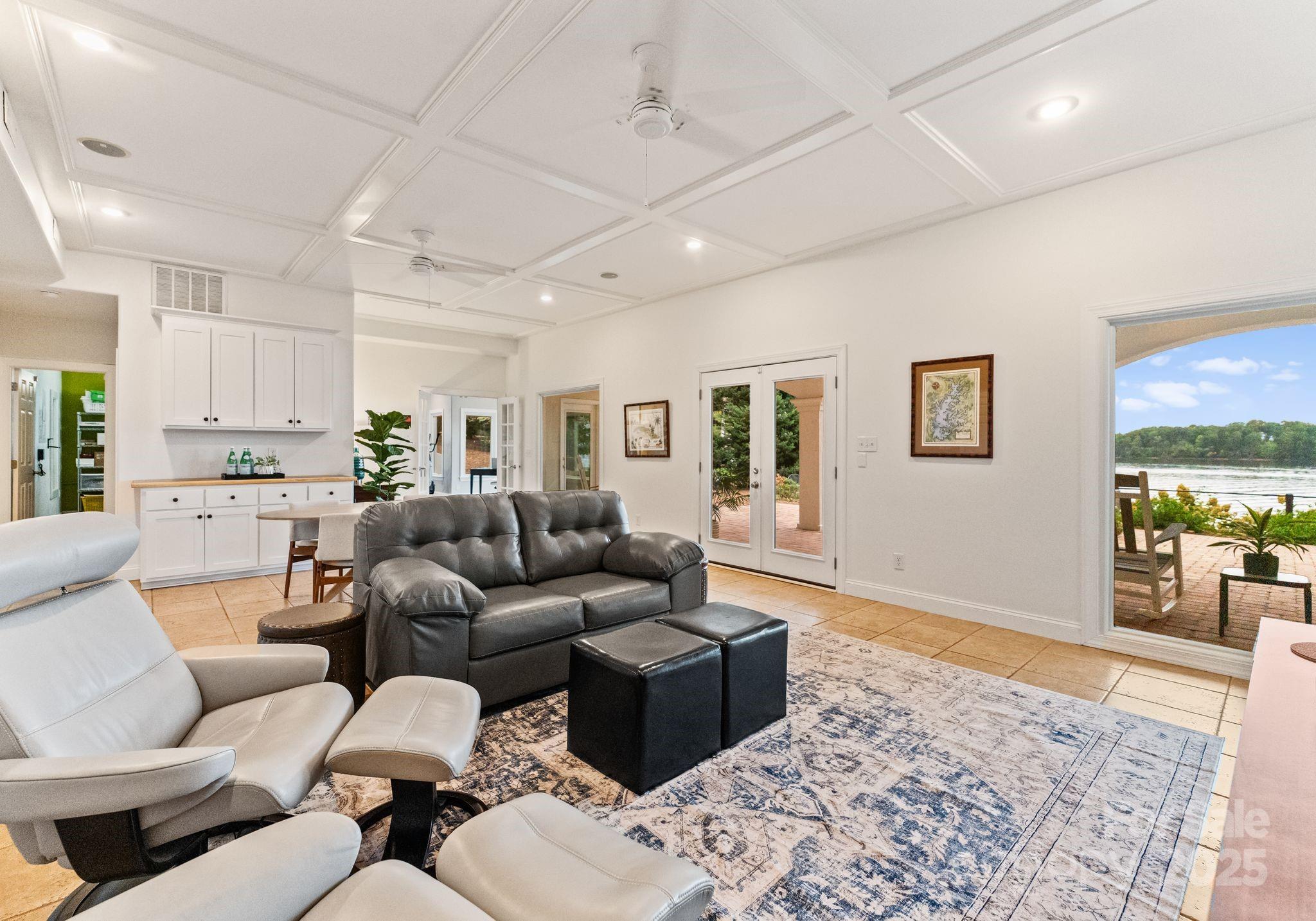 102 Stone Point Court