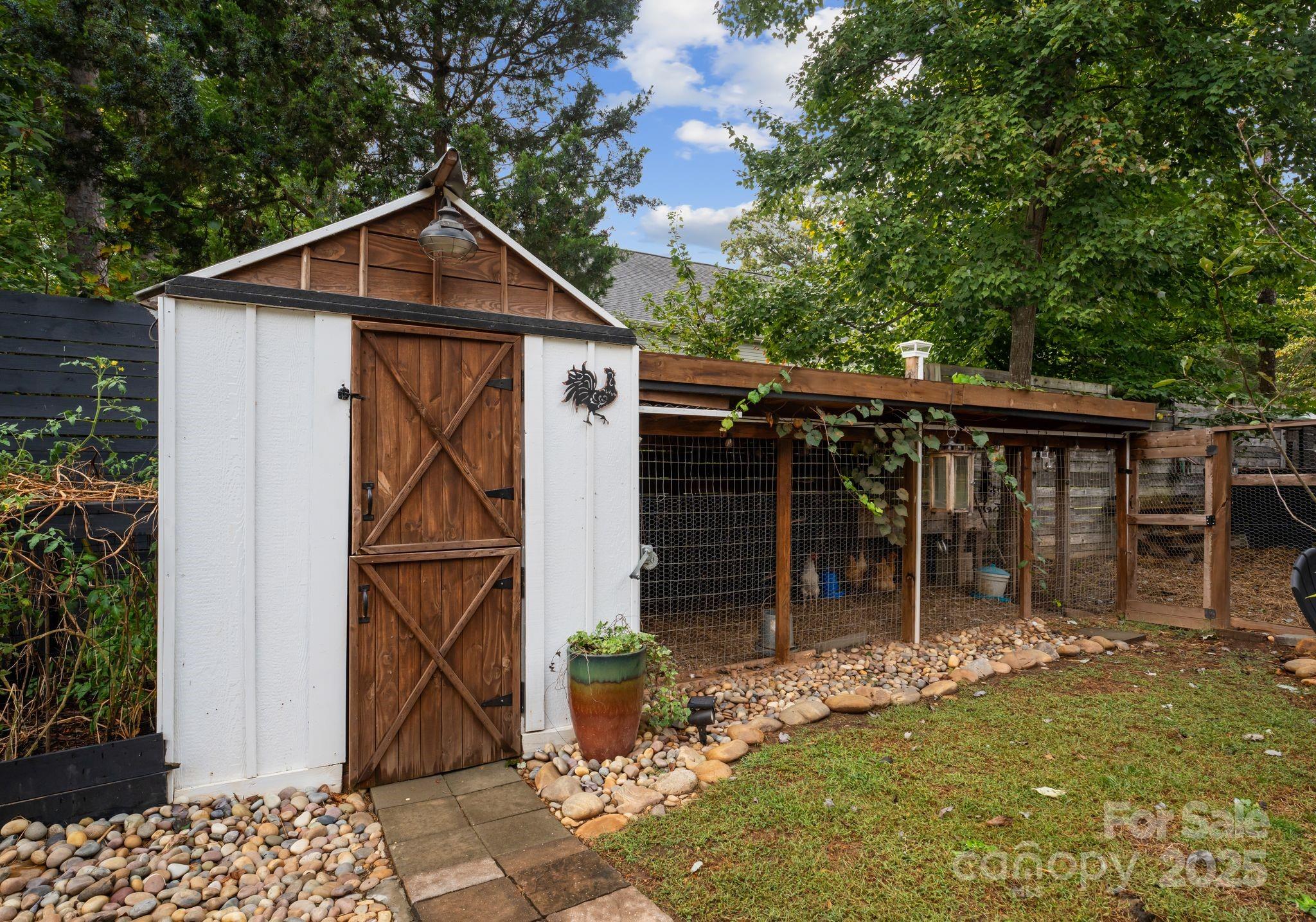 257 Woodstream Circle