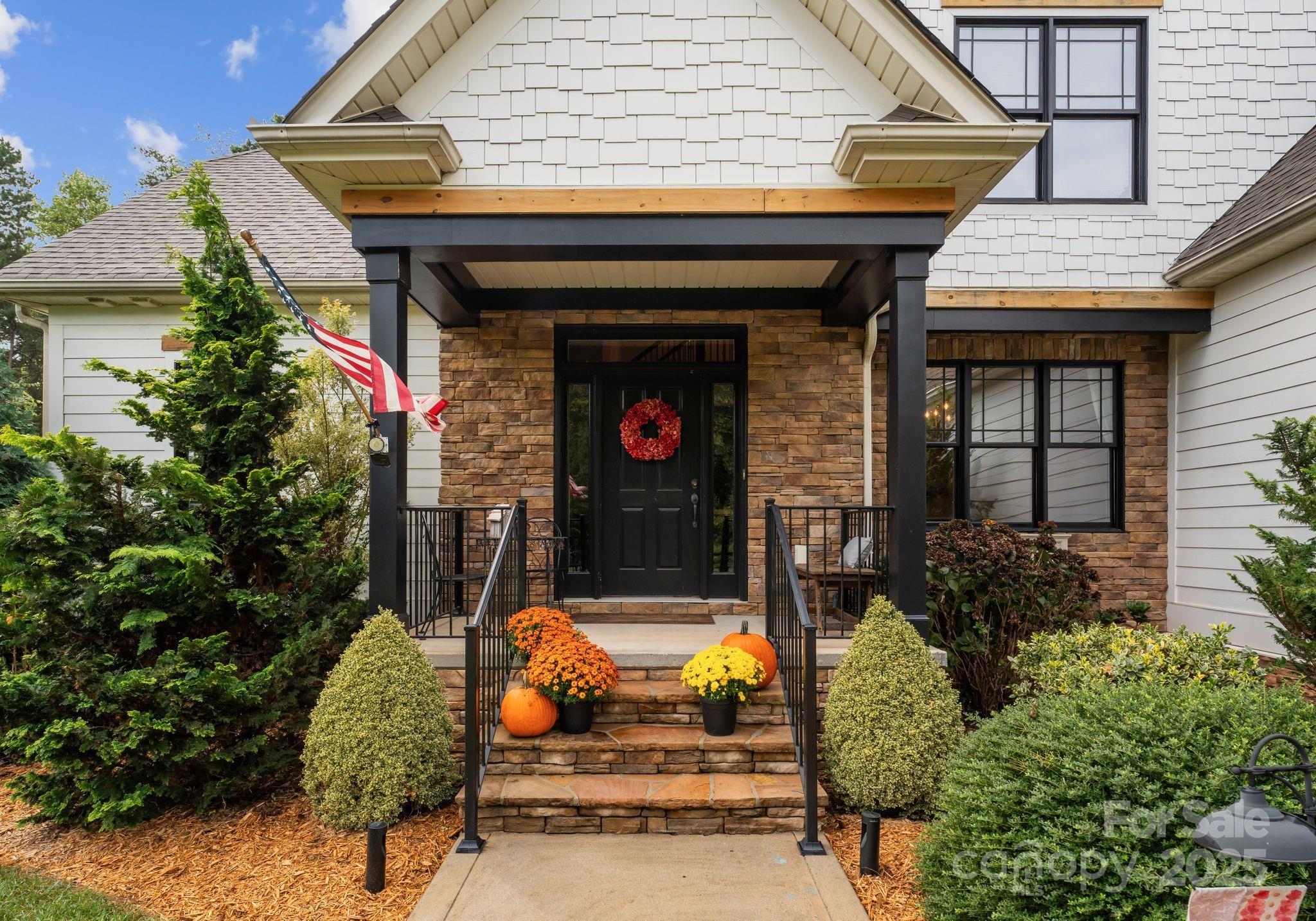 257 Woodstream Circle