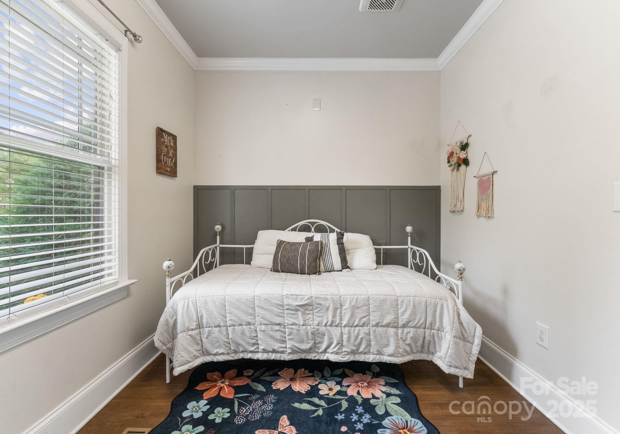 257 Woodstream Circle