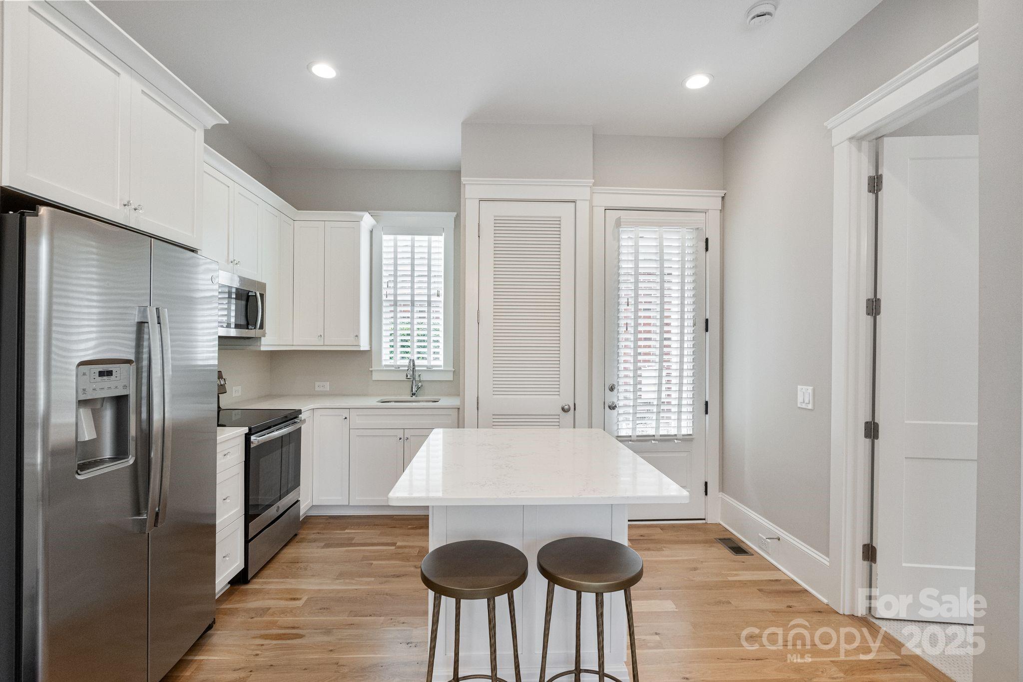 17504 Gillican Overlook Road