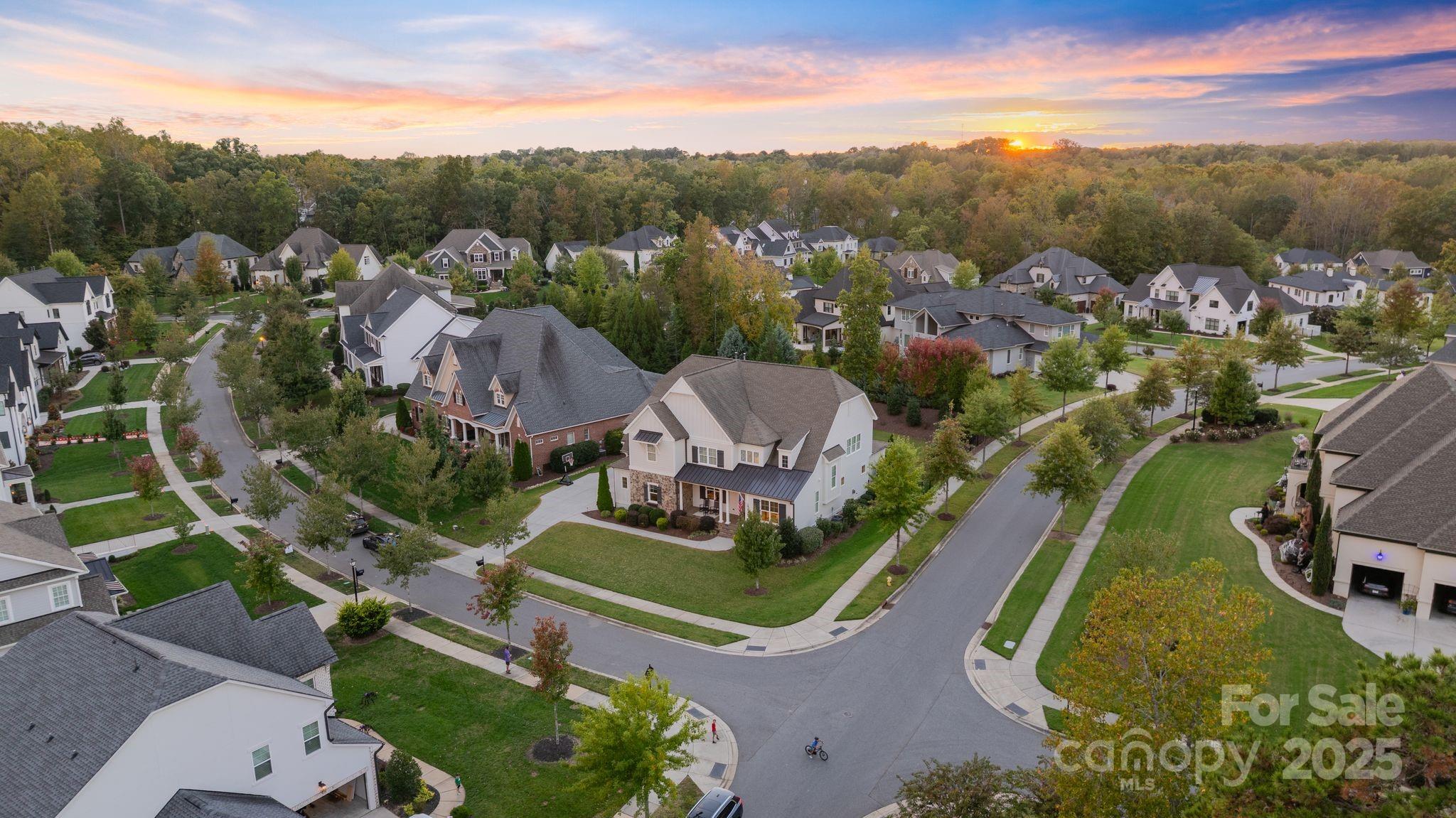 17504 Gillican Overlook Road