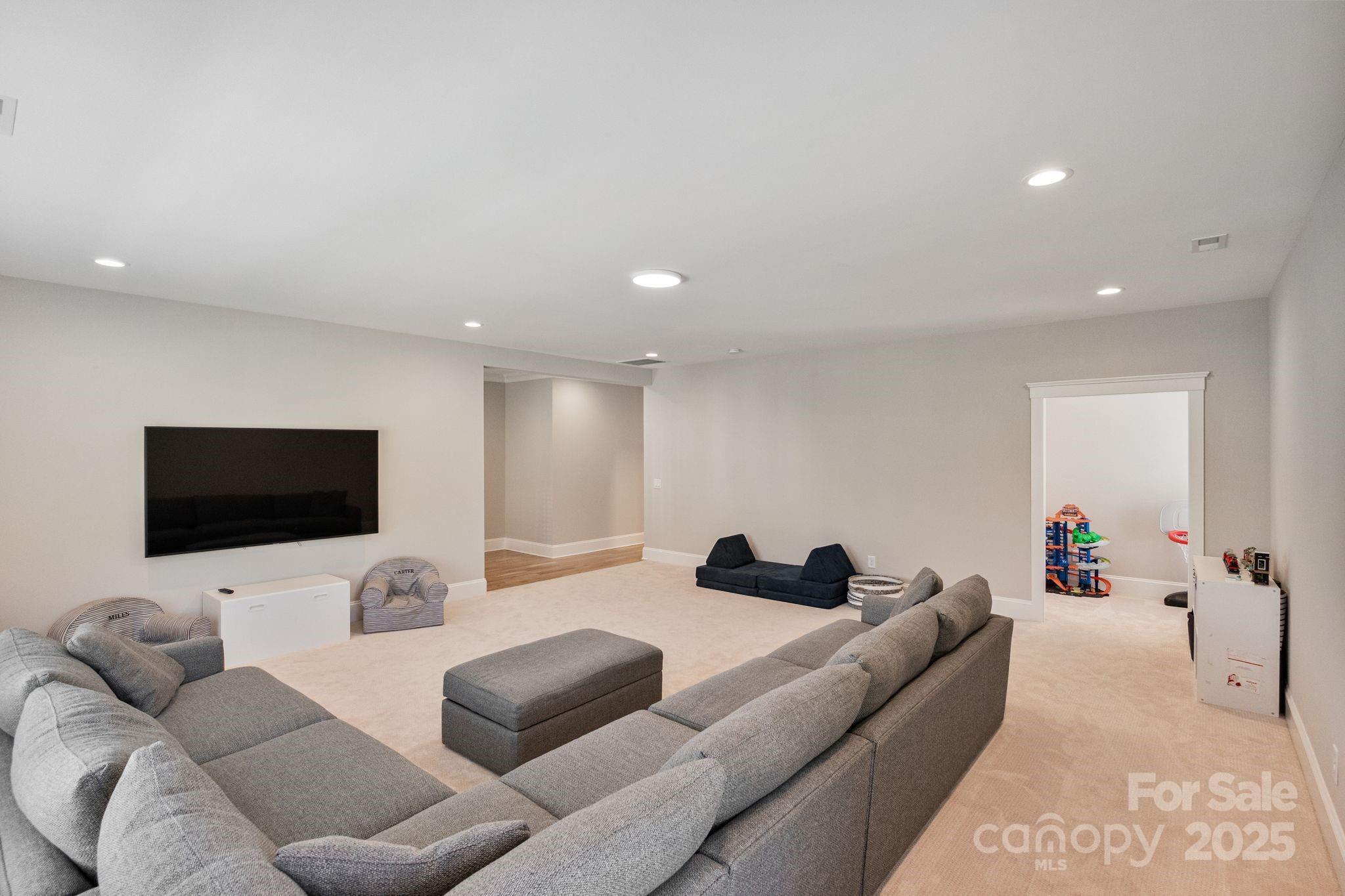 17504 Gillican Overlook Road