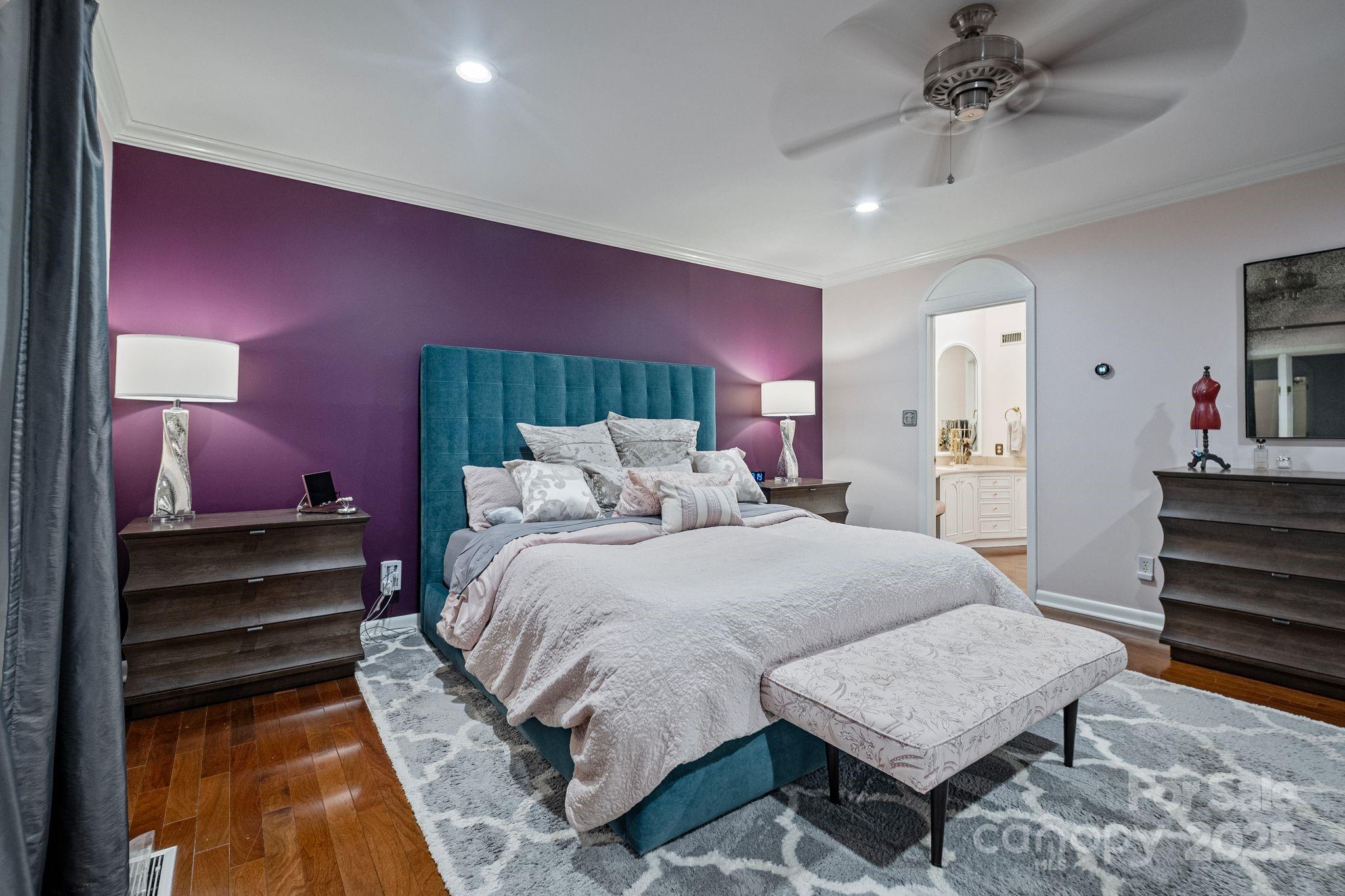 2082 2nd Street Drive NW