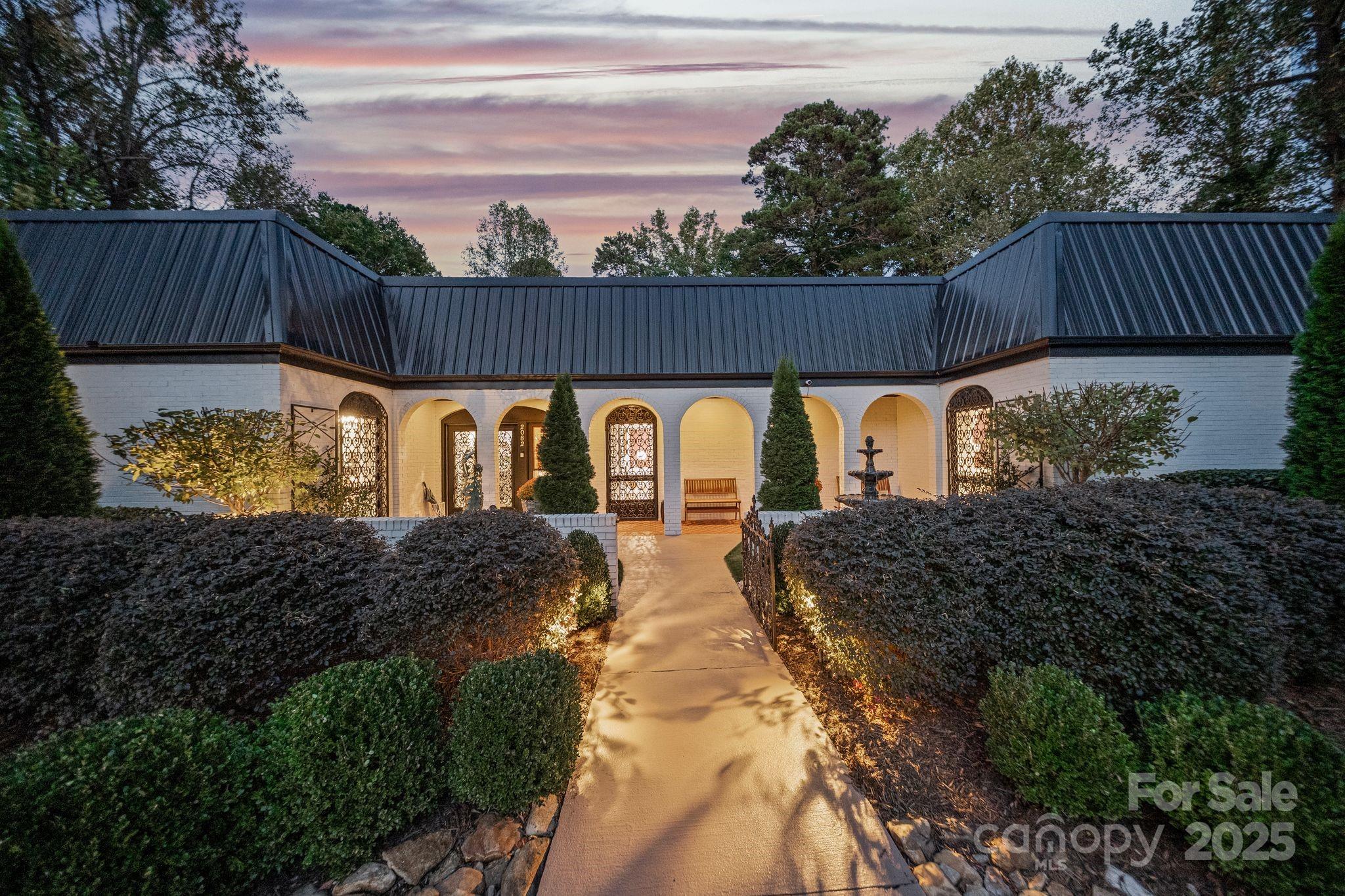 2082 2nd Street Drive NW