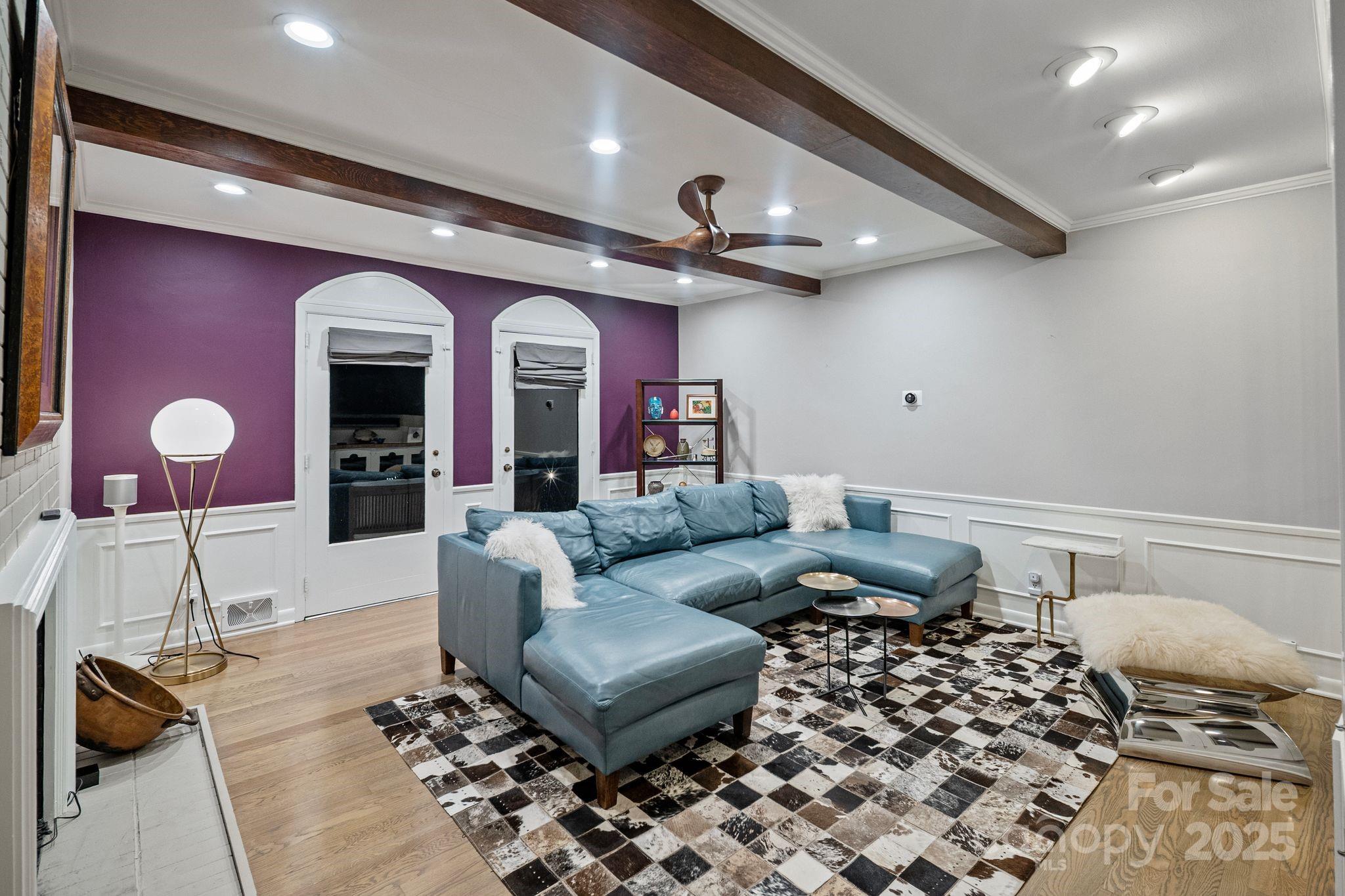 2082 2nd Street Drive NW