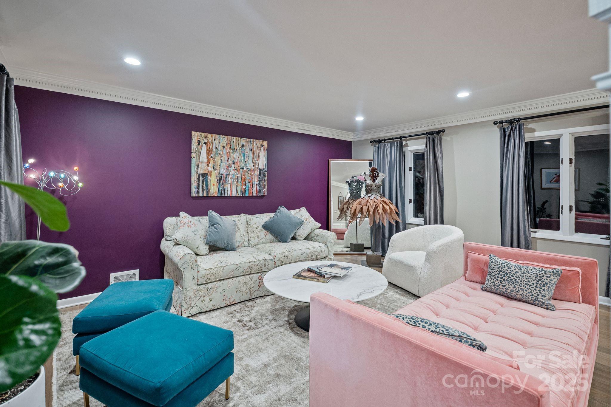 2082 2nd Street Drive NW