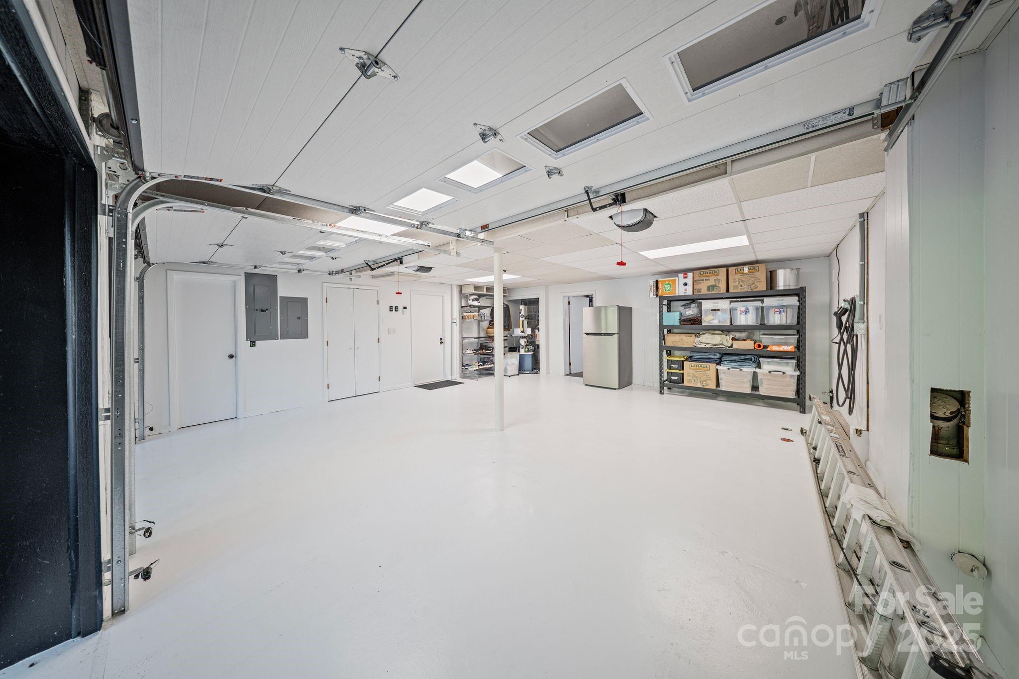 2082 2nd Street Drive NW