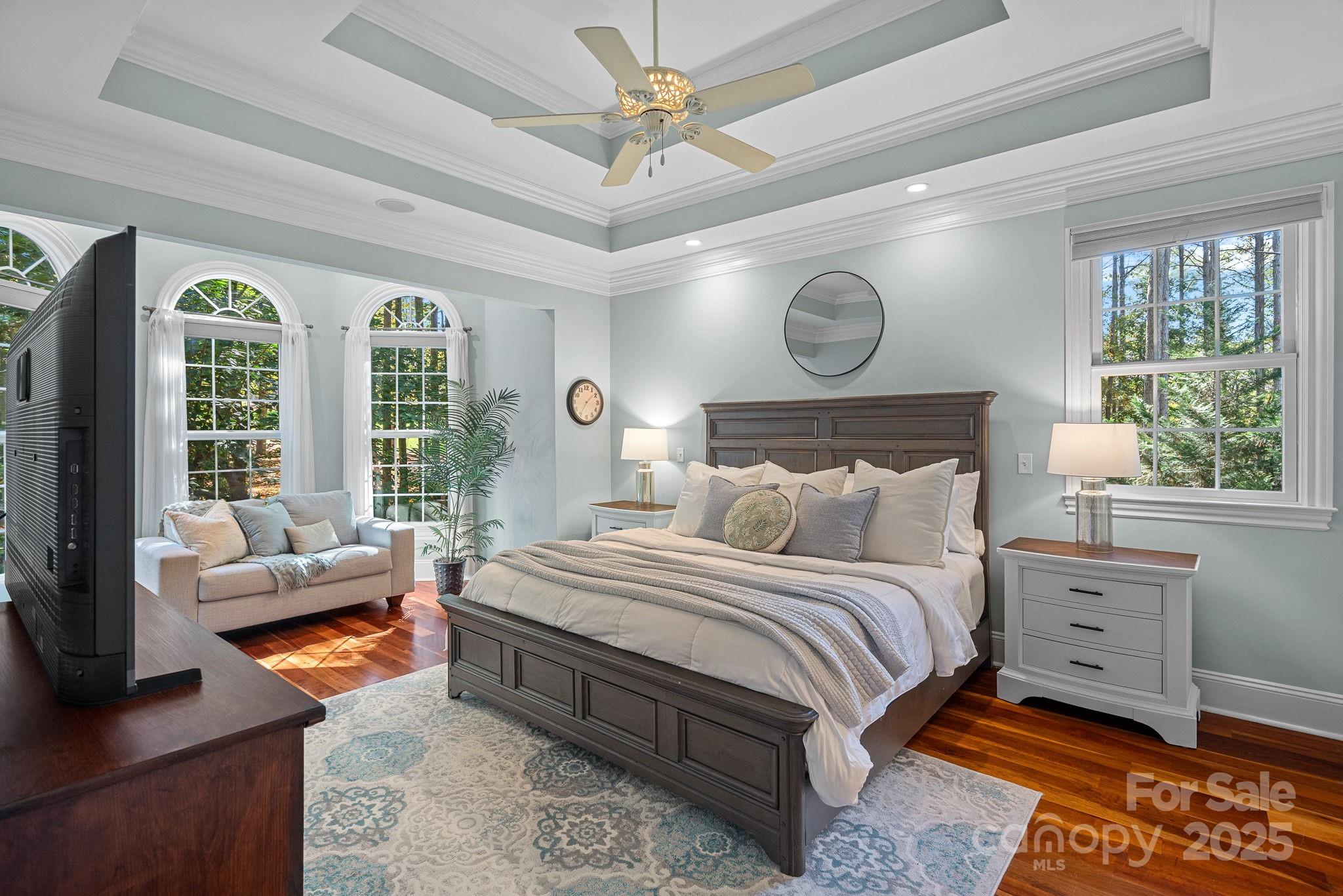 6804 Barefoot Cove Court