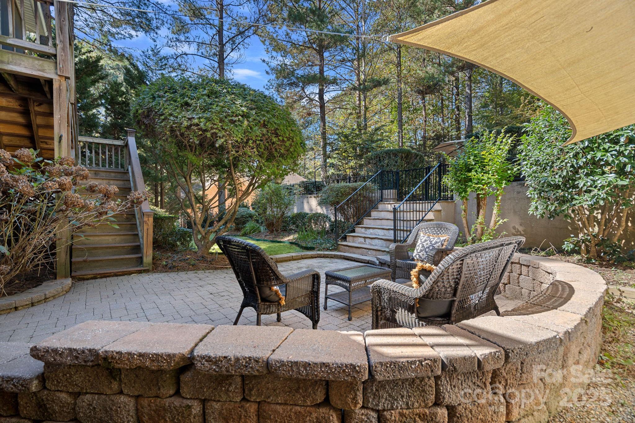 6804 Barefoot Cove Court