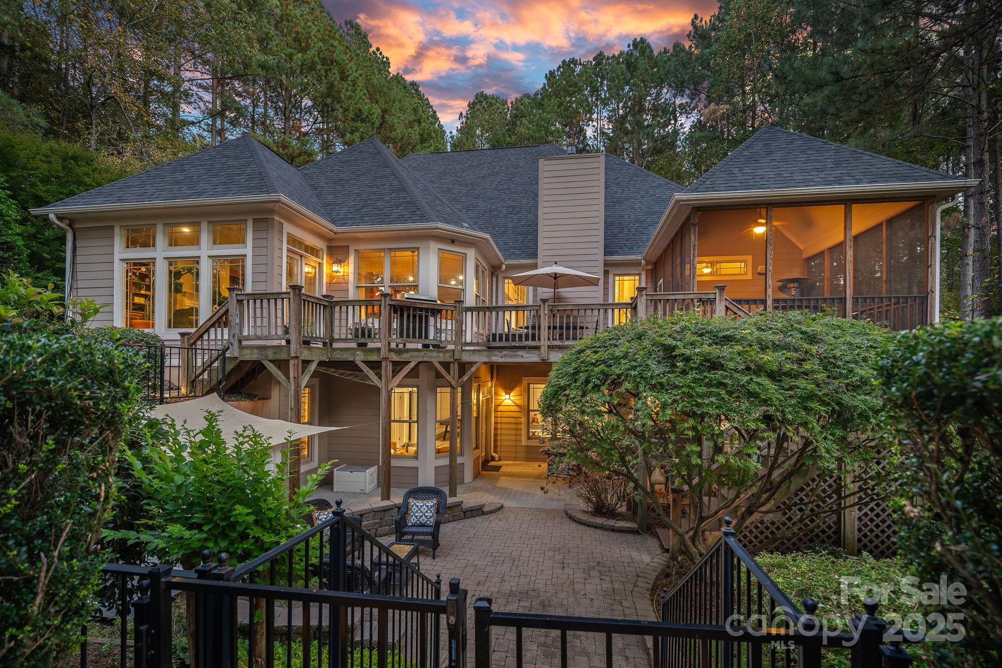 6804 Barefoot Cove Court