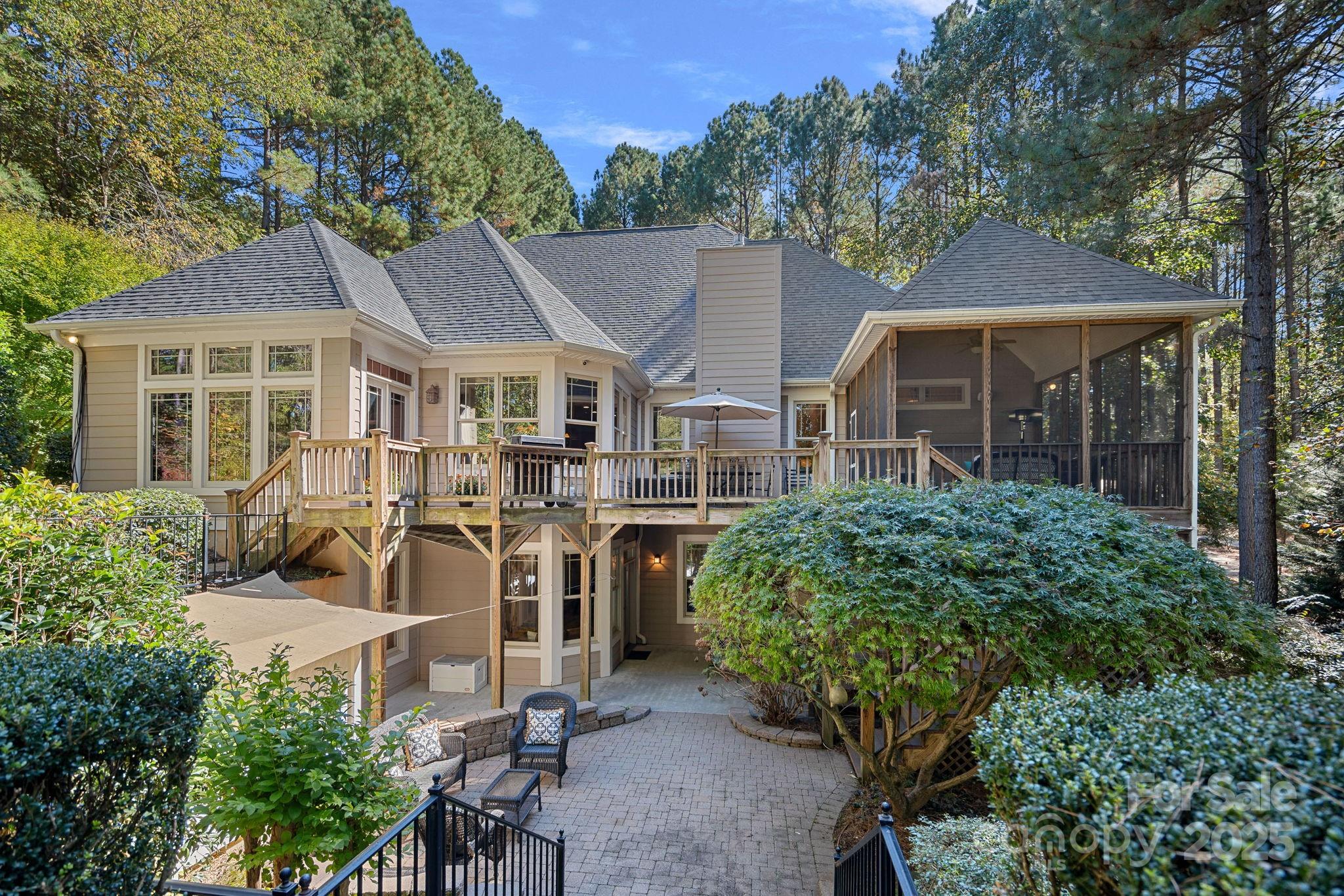 6804 Barefoot Cove Court