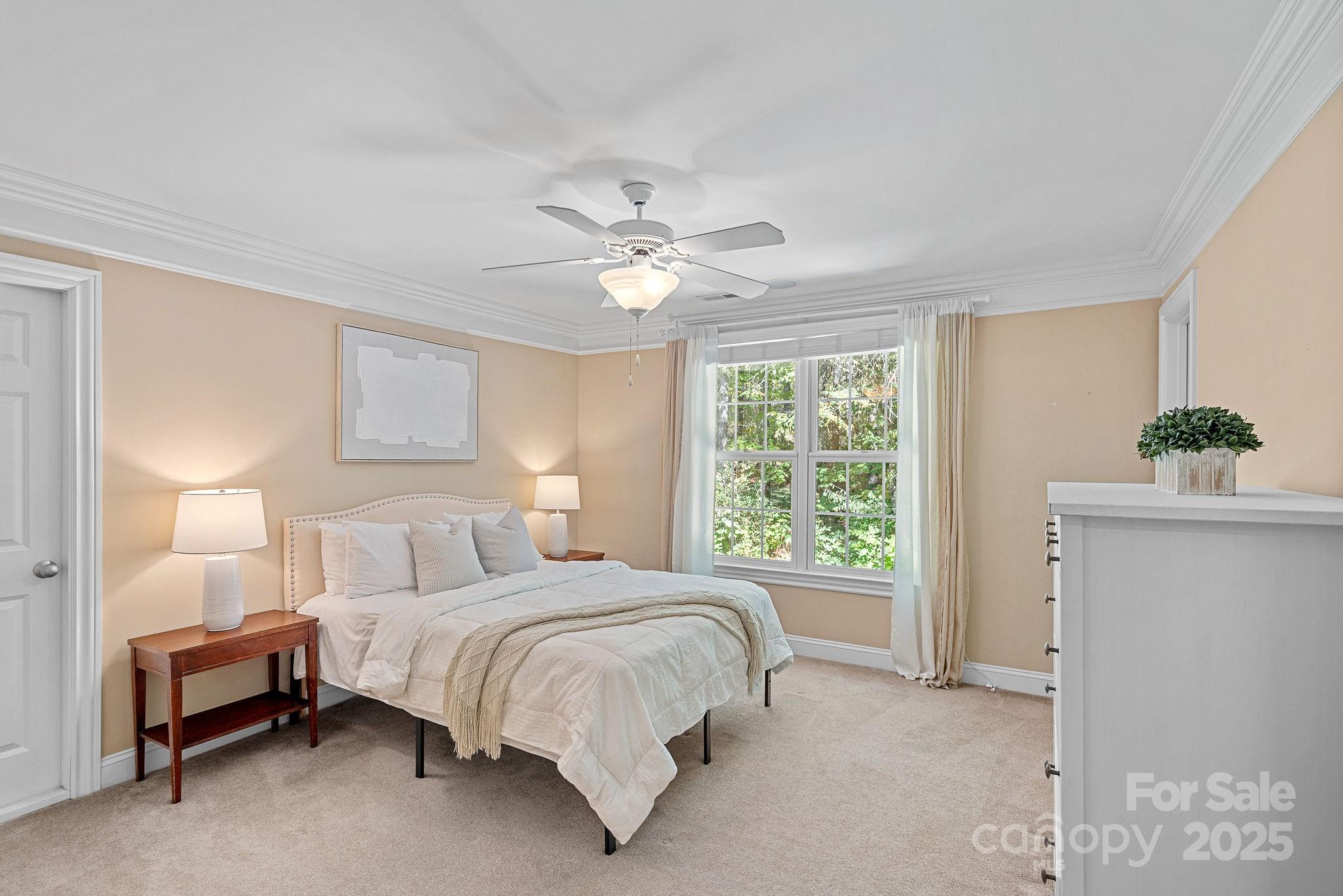 6804 Barefoot Cove Court