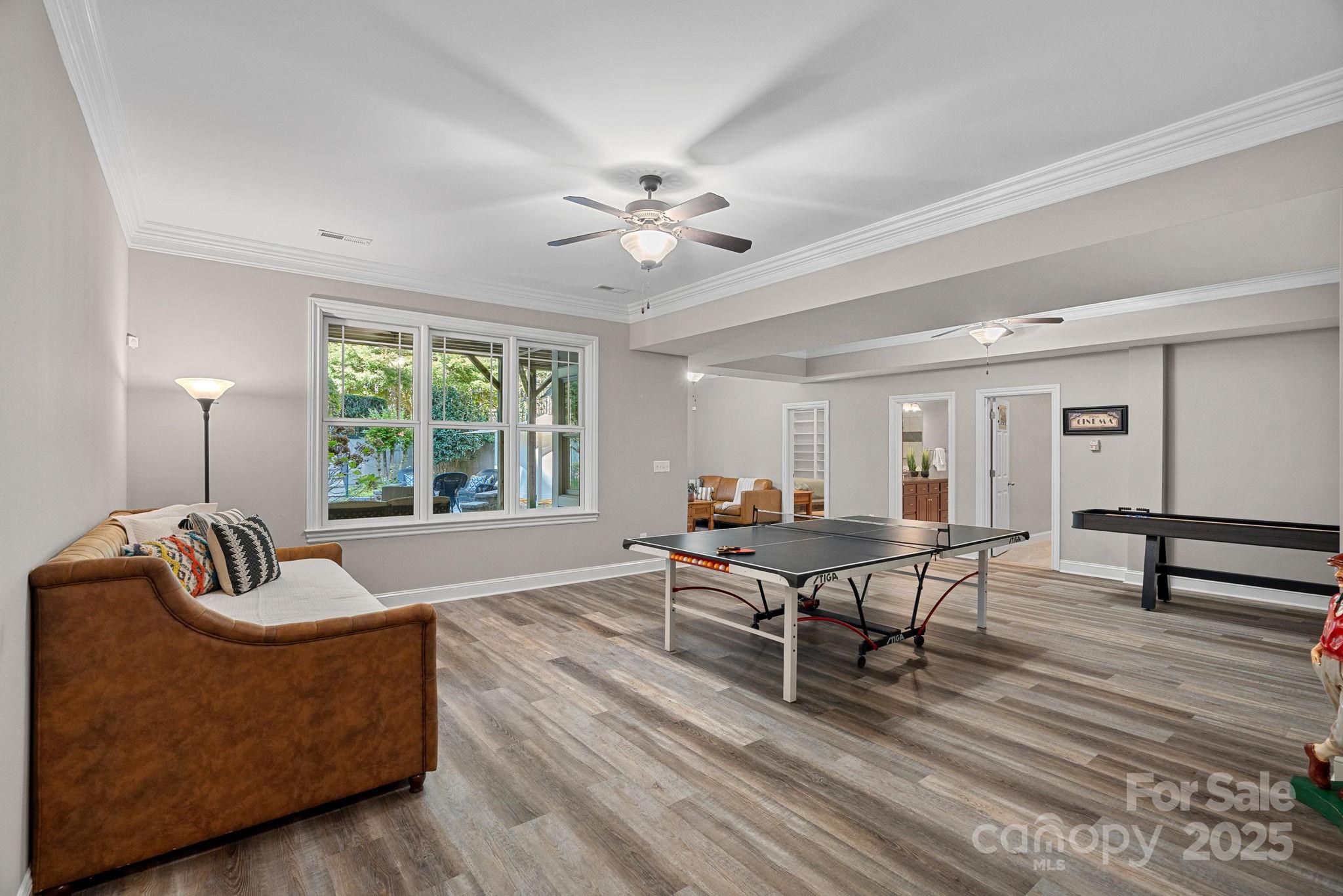 6804 Barefoot Cove Court