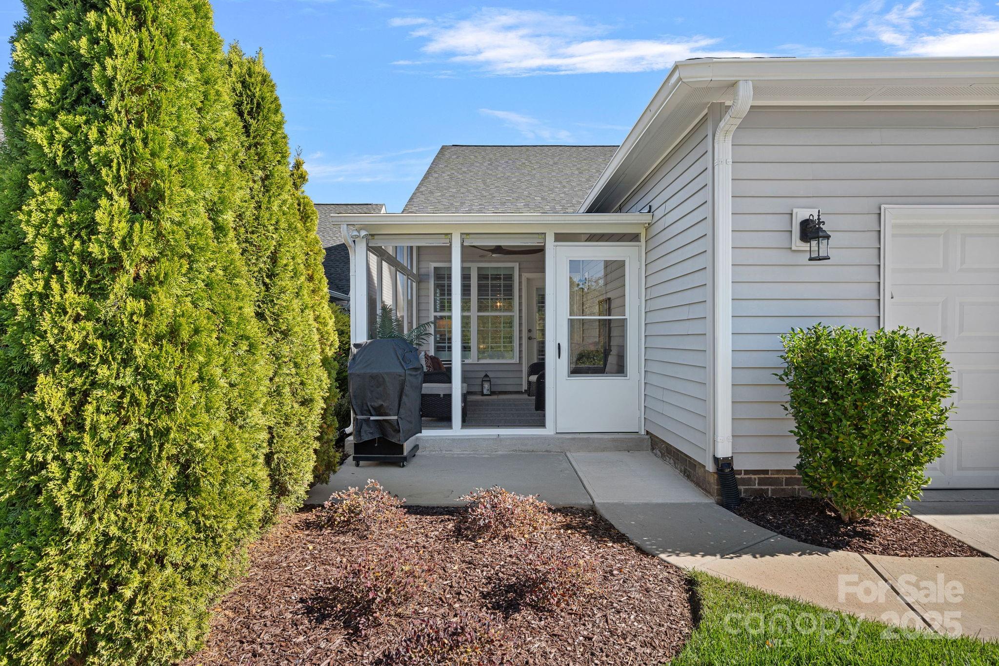 11040 Bailey Park Nature Drive