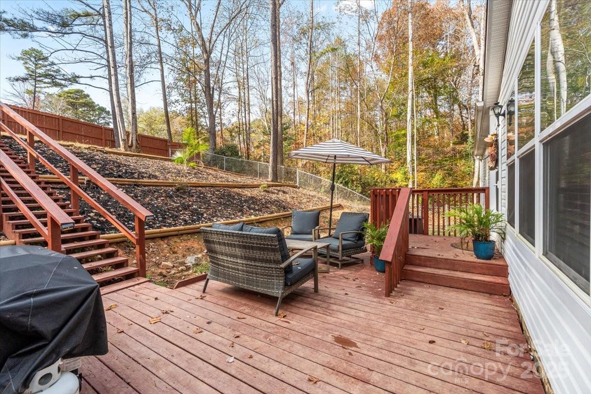 3483 Broad River Lane