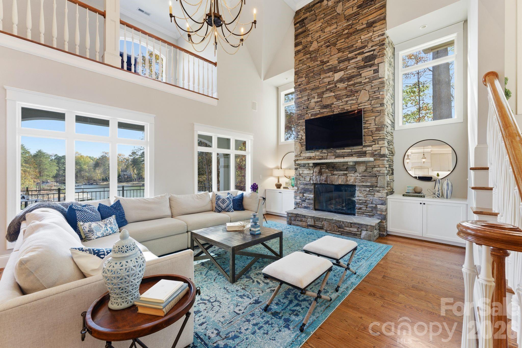 128 Brownstone Drive