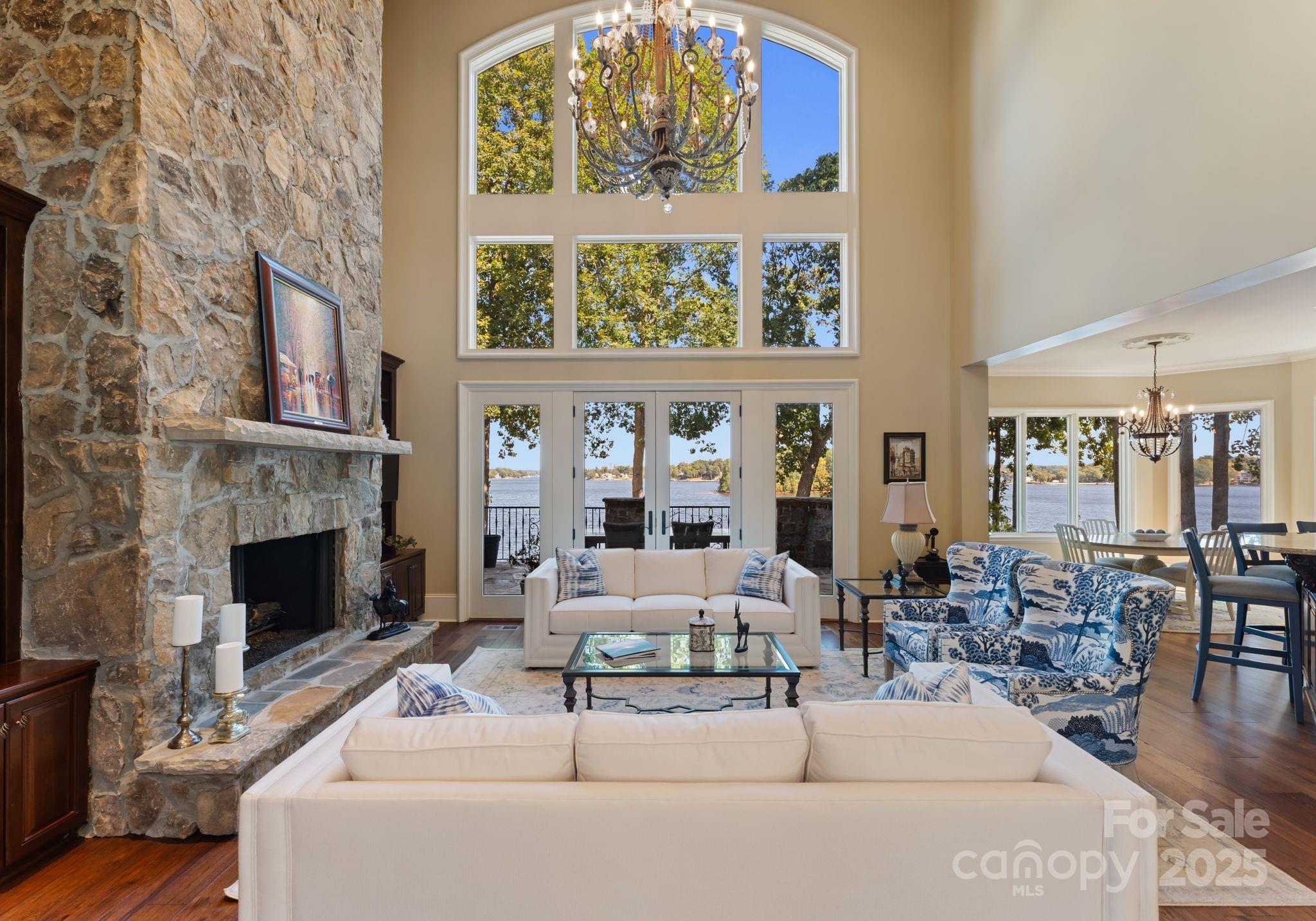 115 Emerald Point Lane