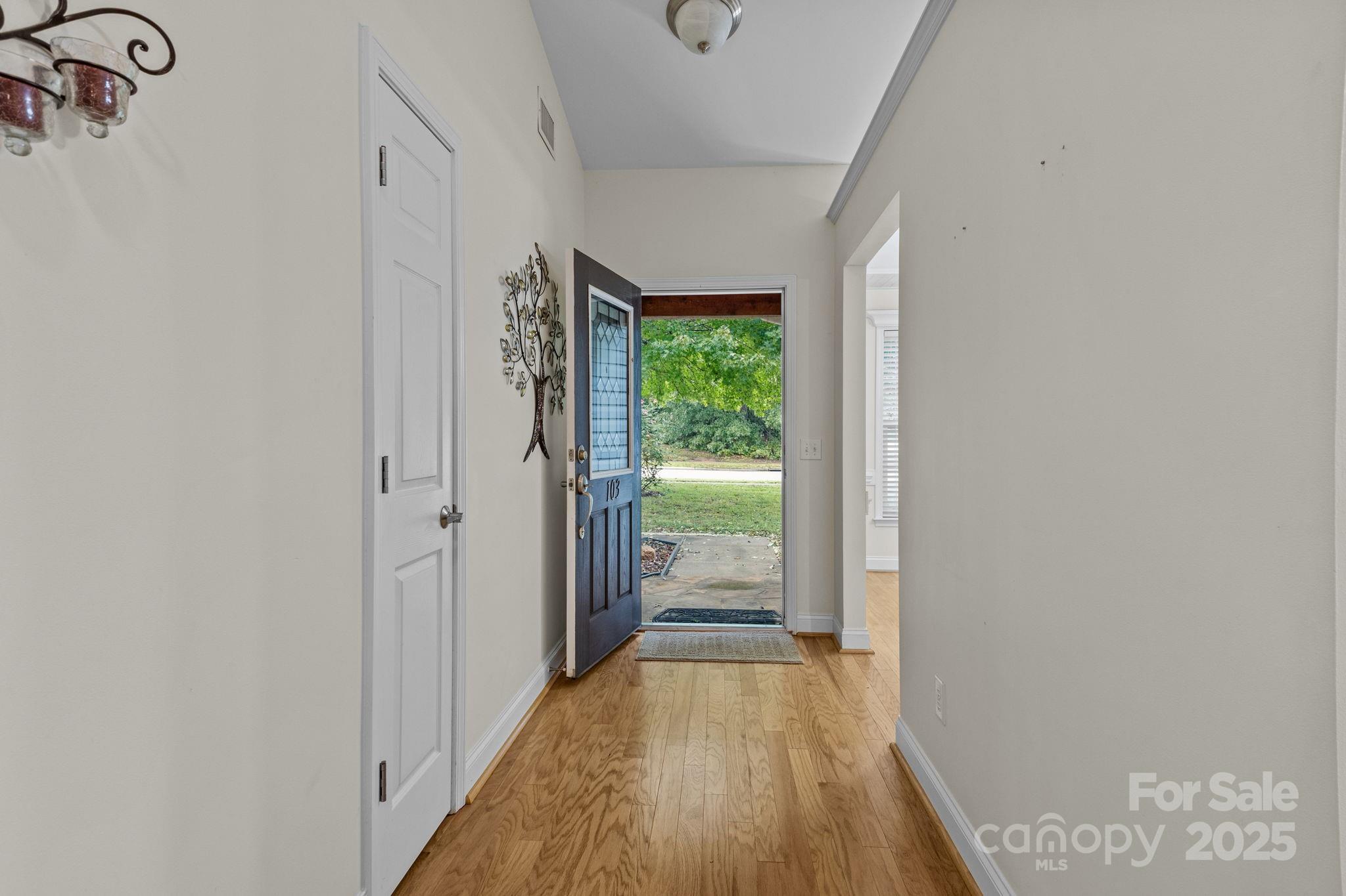 103 Golden Valley Drive