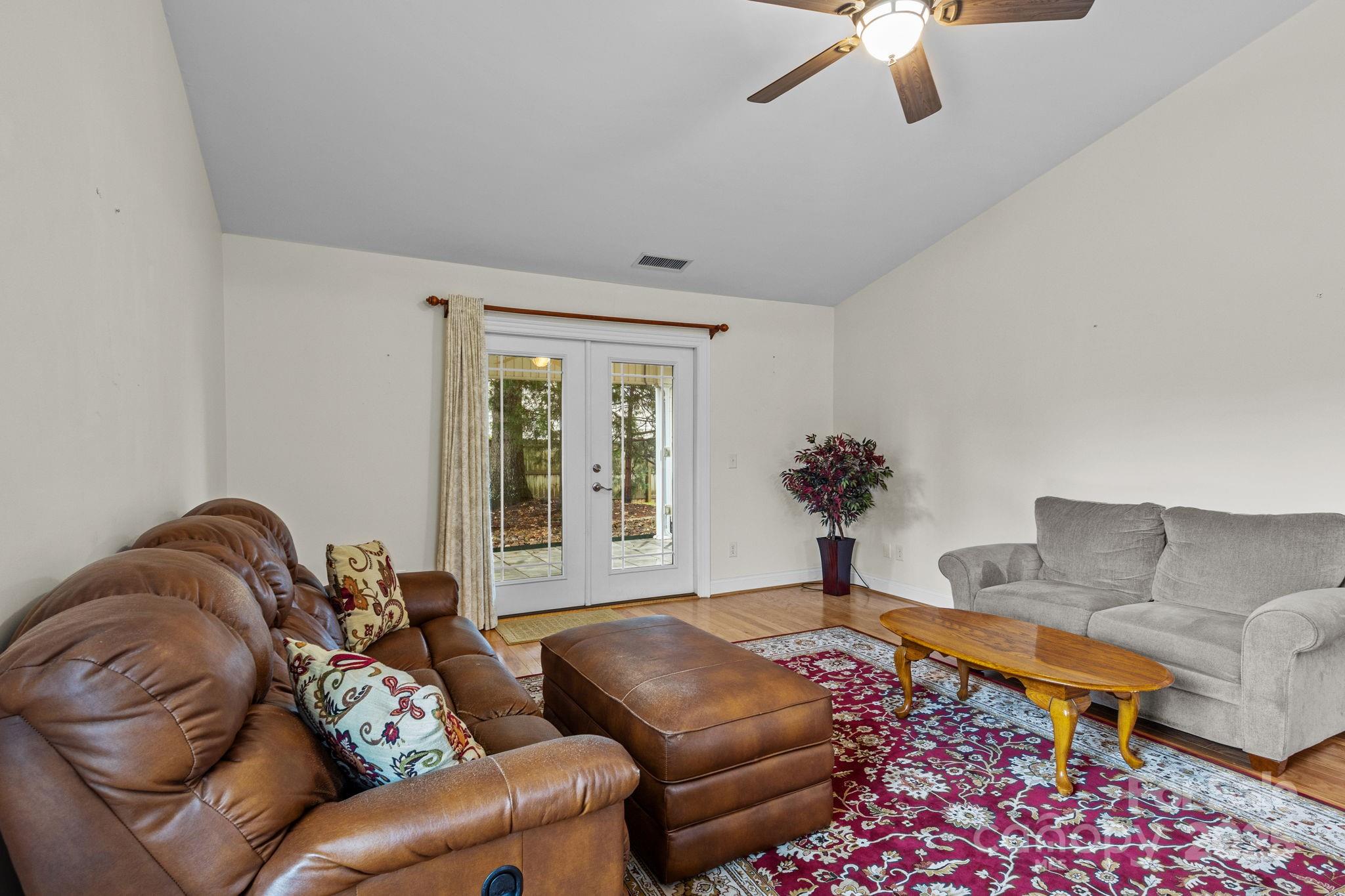 103 Golden Valley Drive