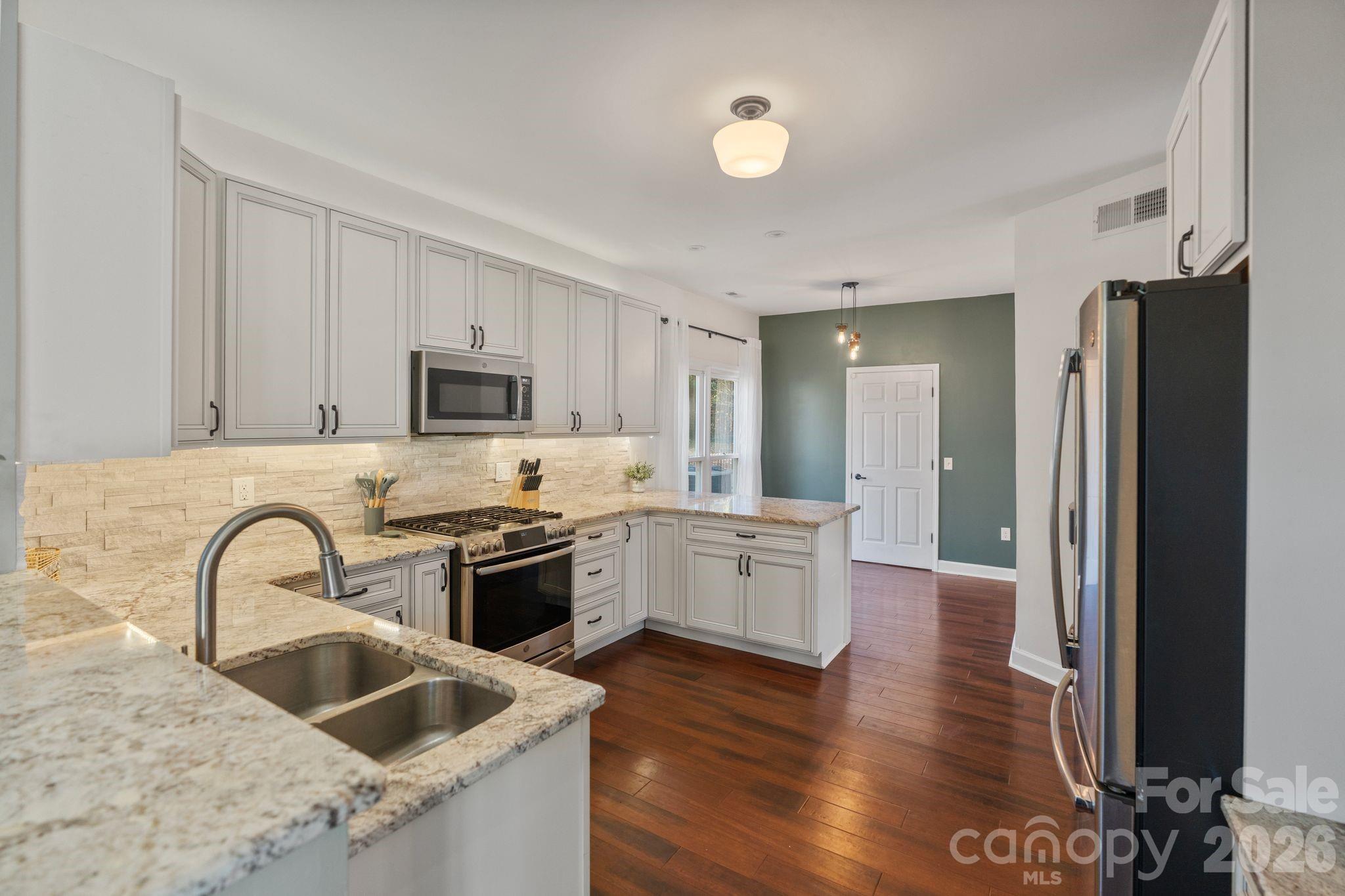 123 Southhaven Drive