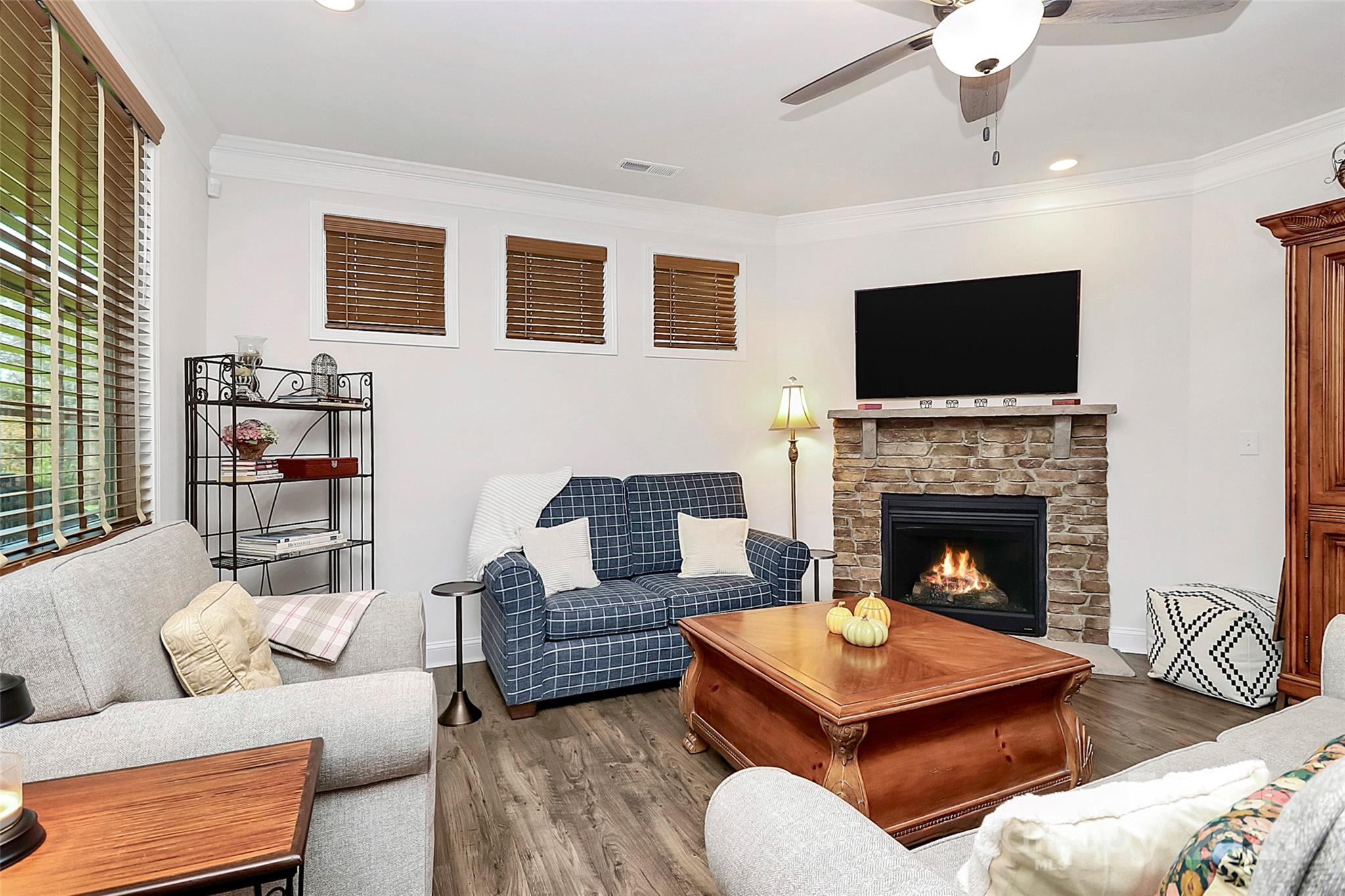 163 Hanks Bluff Drive