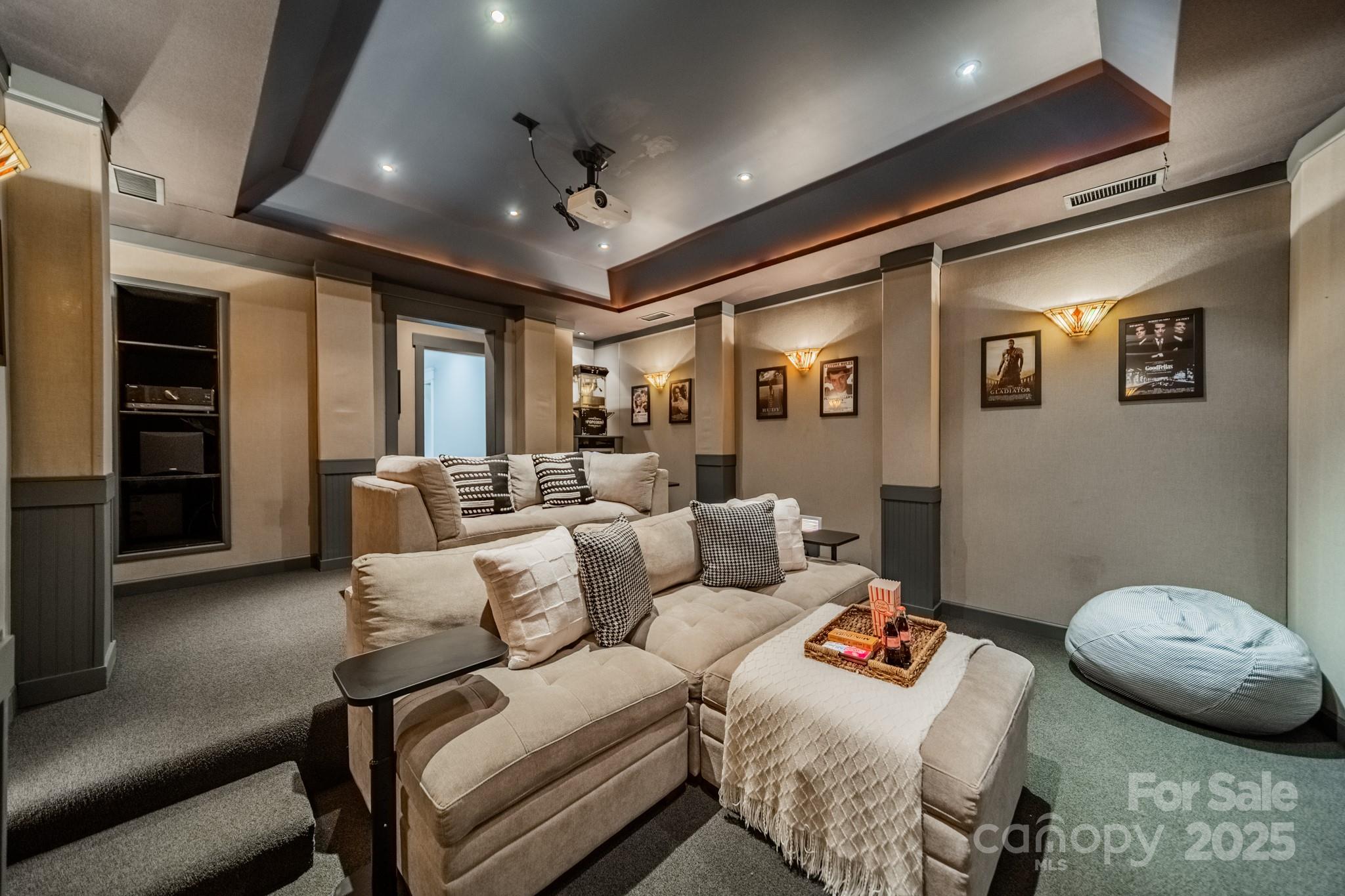 1946 Brawley School Road