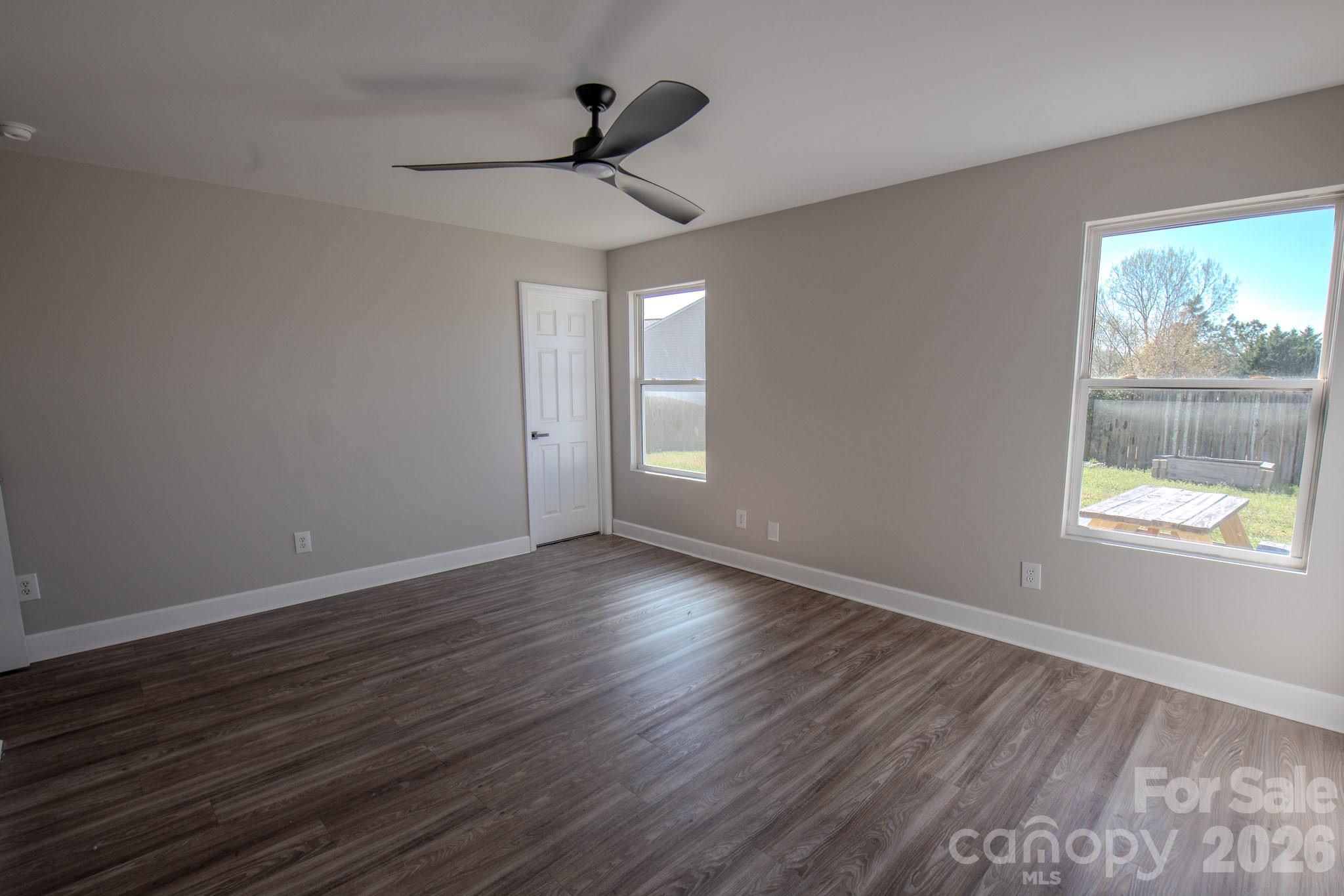 11055 Thousand Oaks Drive
