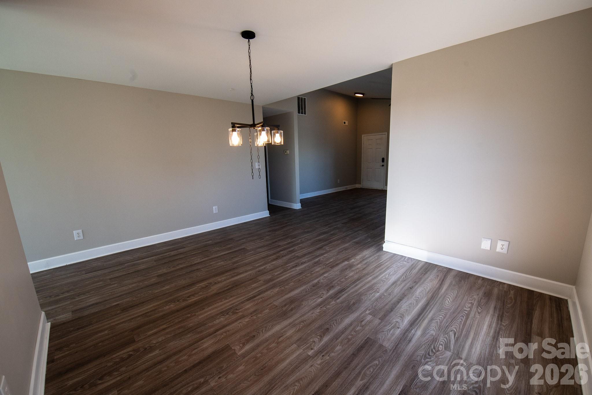 11055 Thousand Oaks Drive