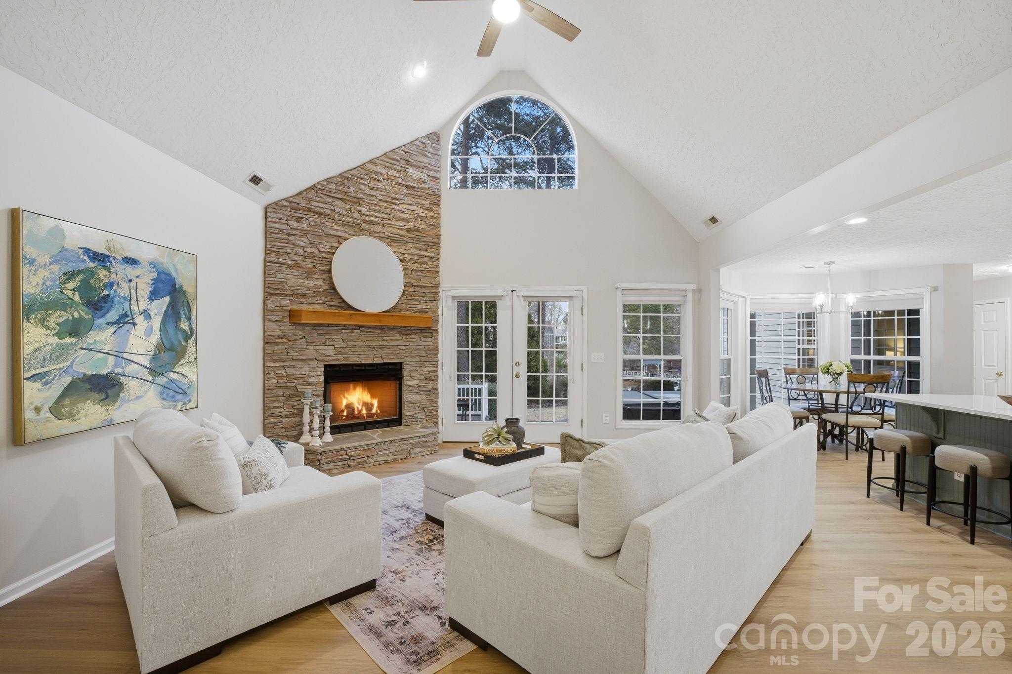 9372 Island Point Road