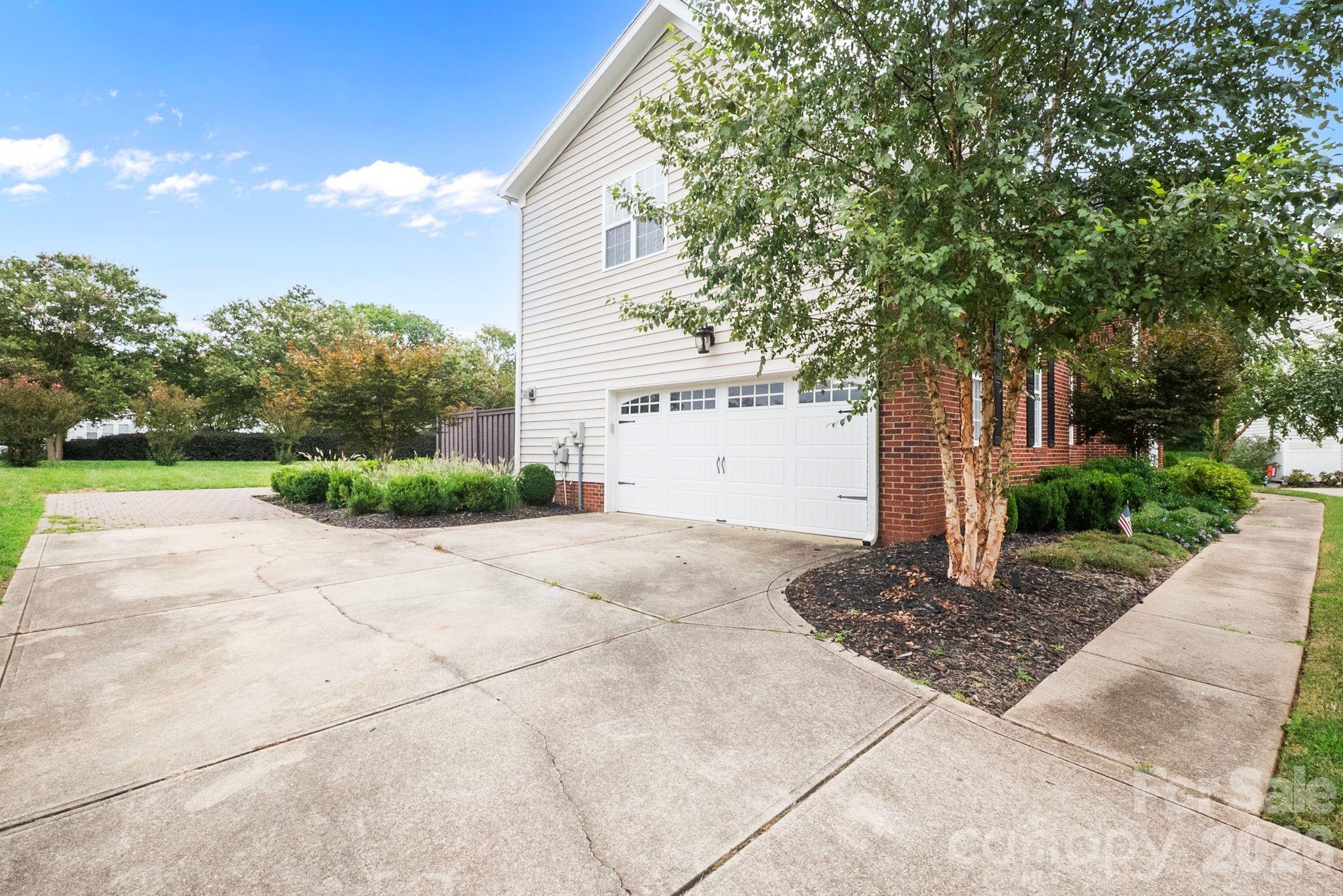 14208 Bald Cypress Court