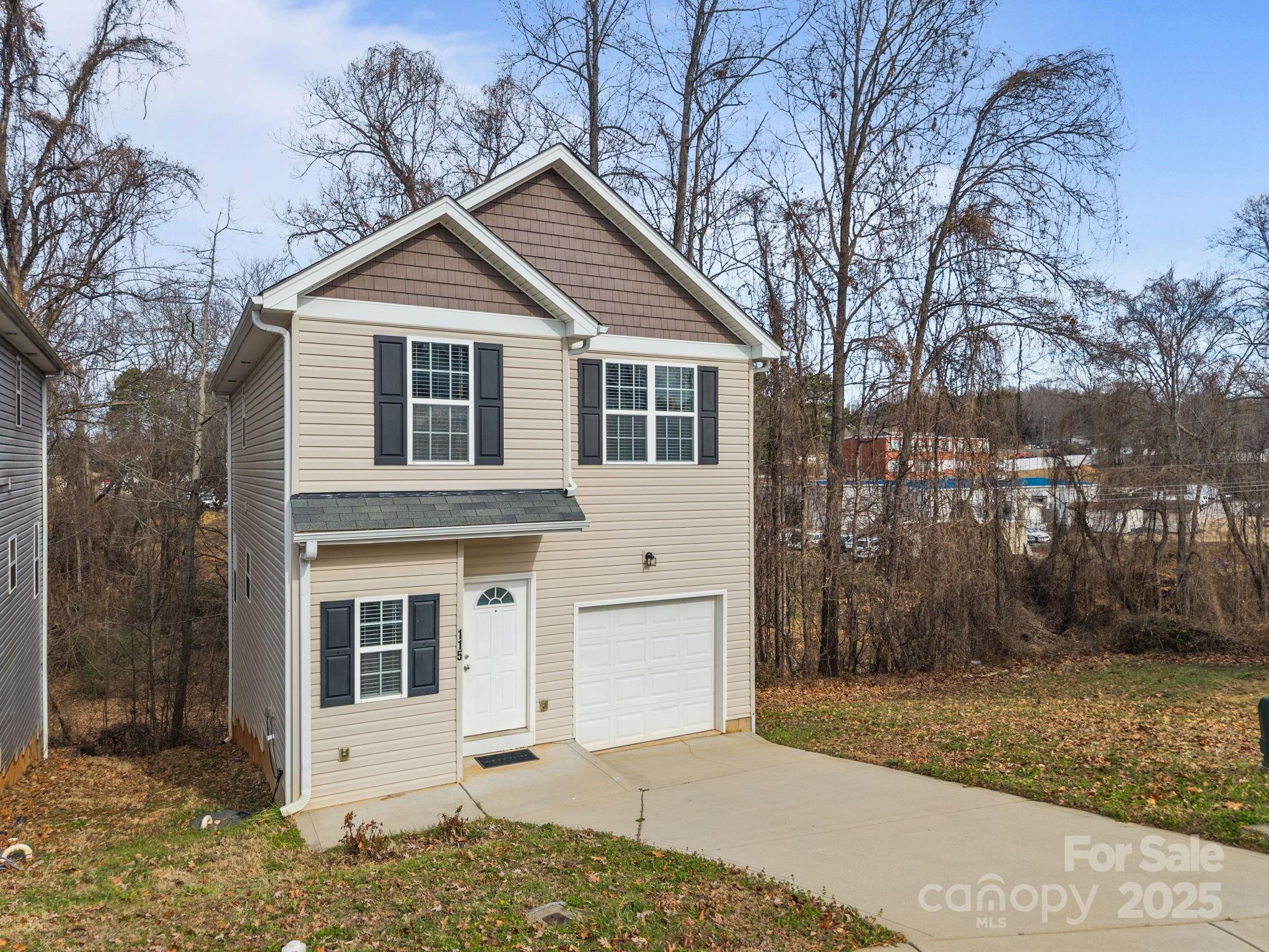 115 Lookout Point Place