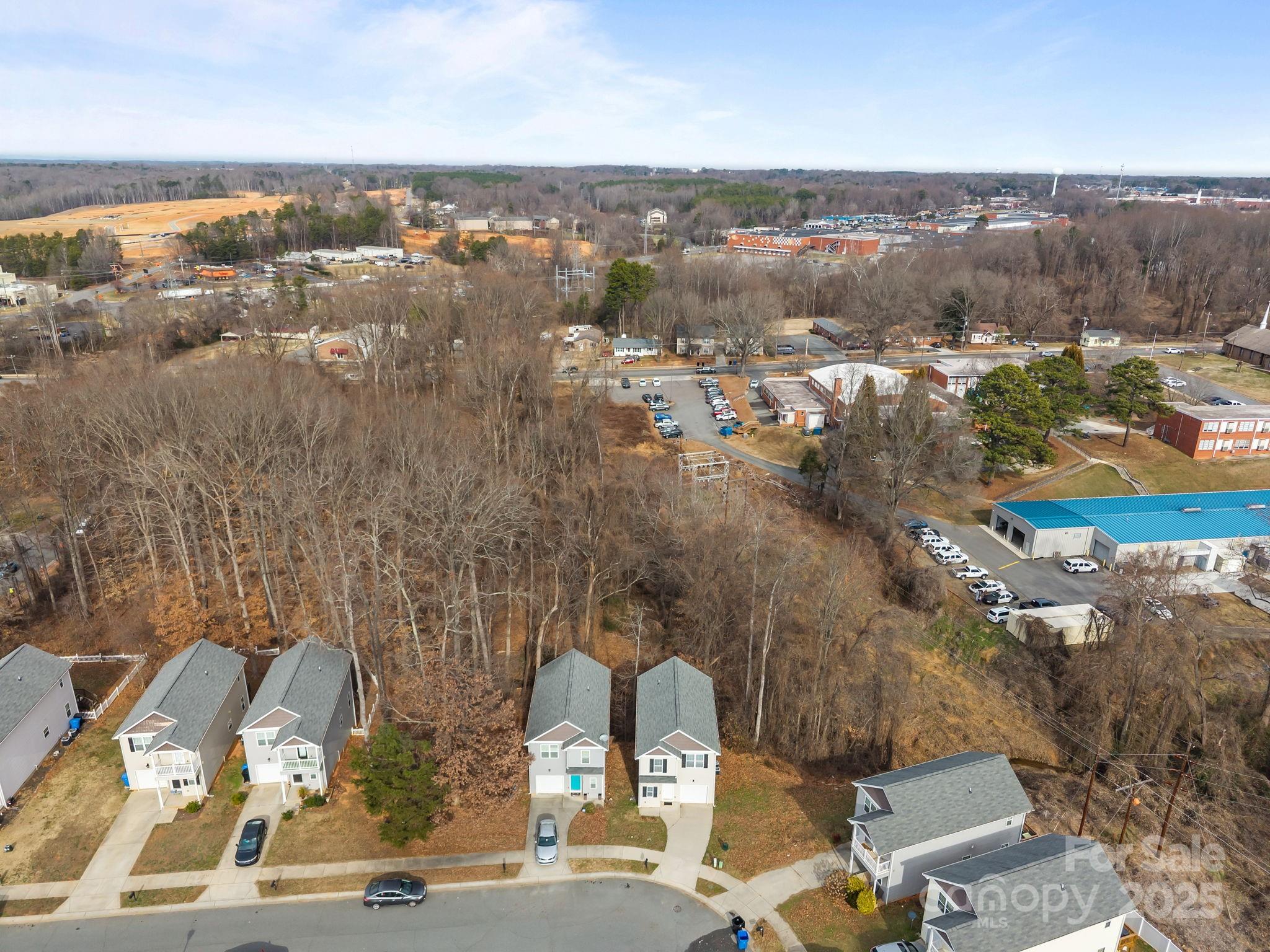 115 Lookout Point Place