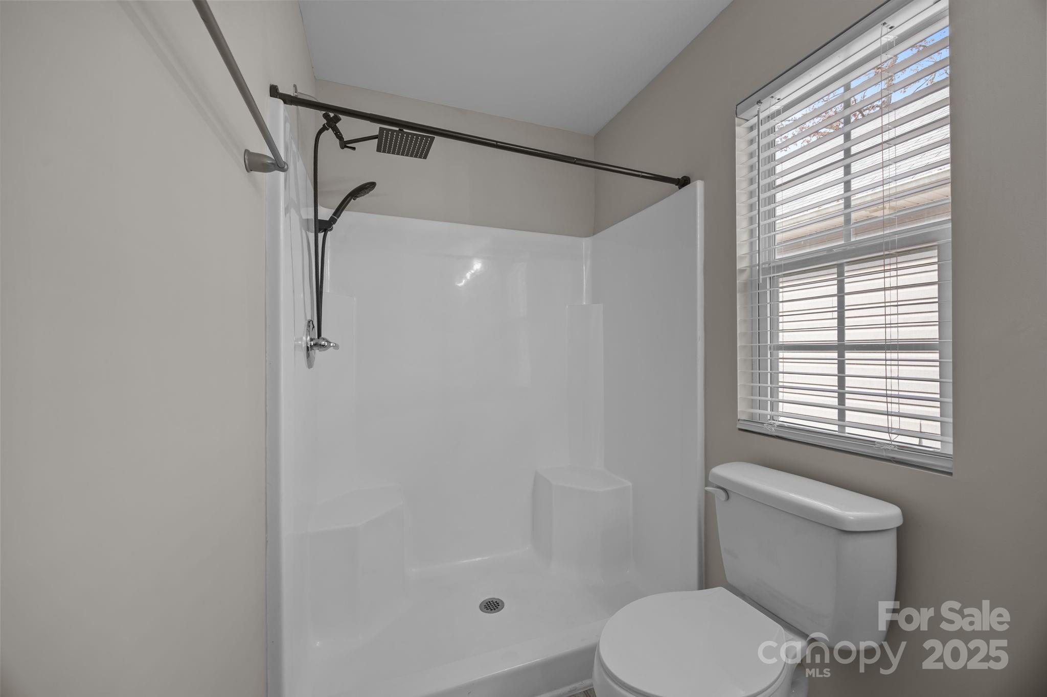 115 Lookout Point Place