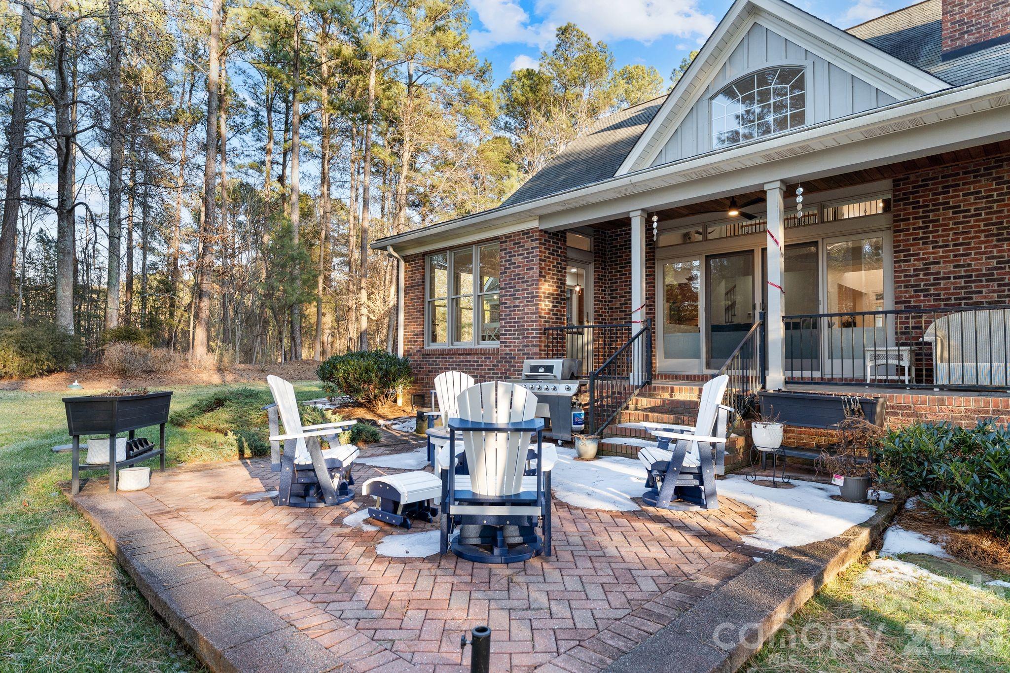 2271 Northview Harbour Drive