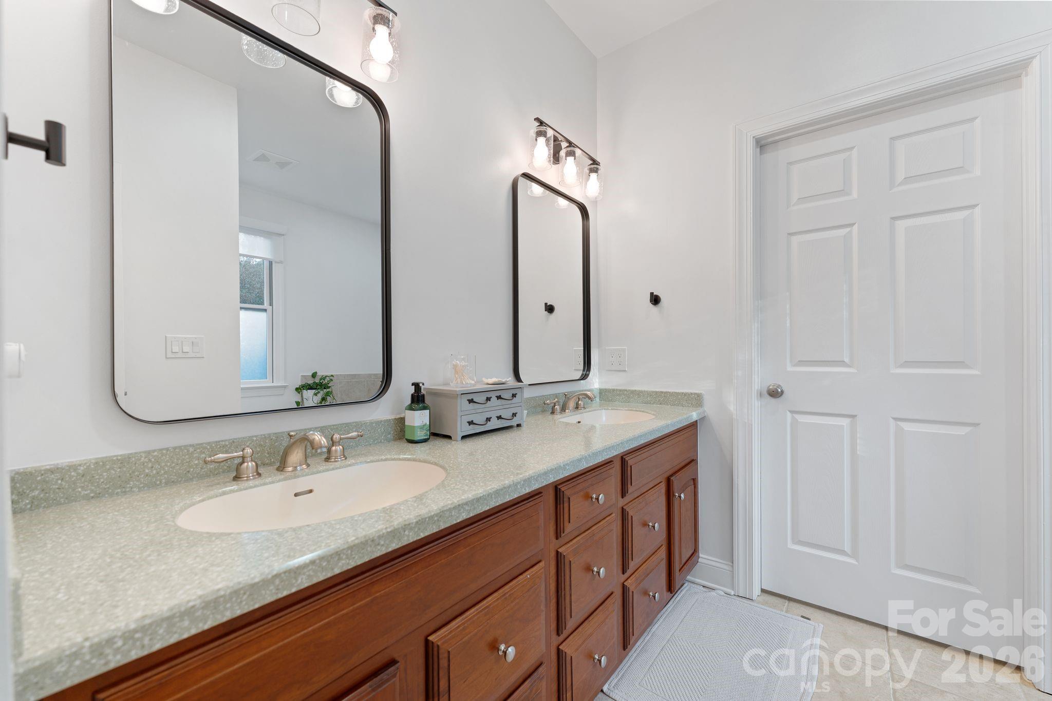 2271 Northview Harbour Drive