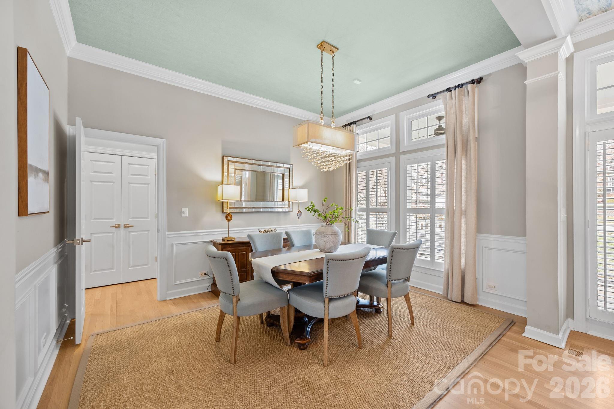 10018 Devonshire Drive